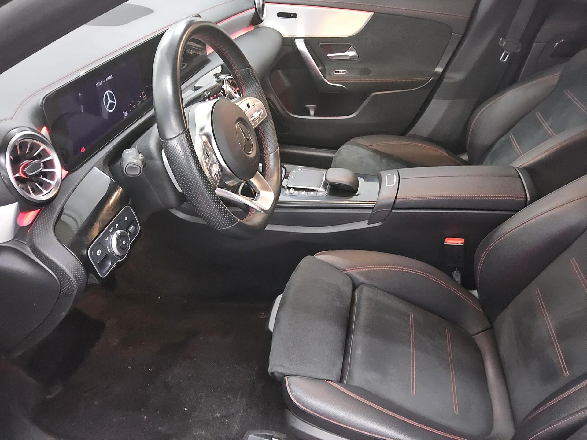 Mercedes-Benz CLA 220 SB d AMG-Line Night Navi LED Sound AHK 9