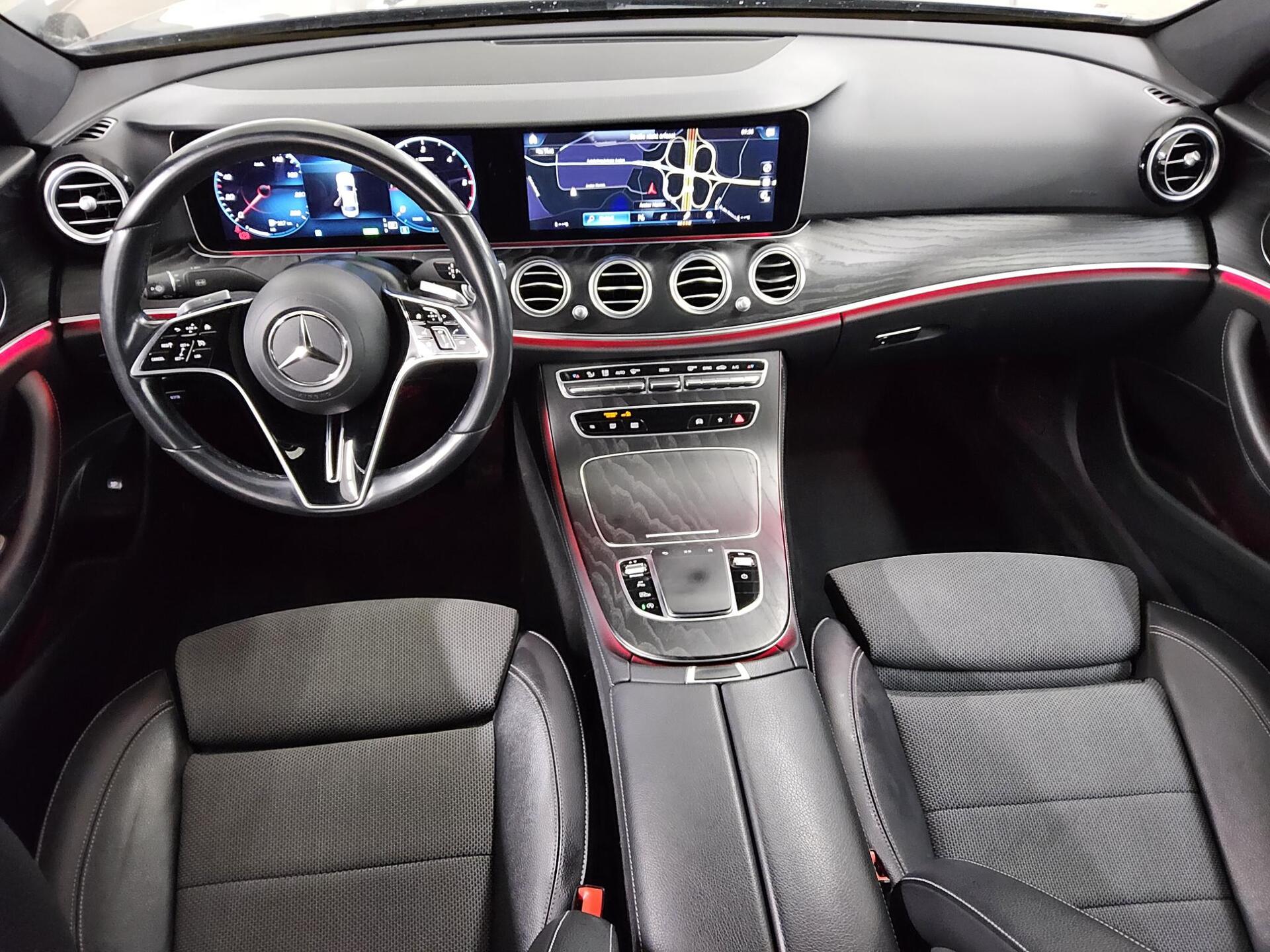 Mercedes-Benz E 220 d Avantgarde Navi LED Night RfK AHK 5