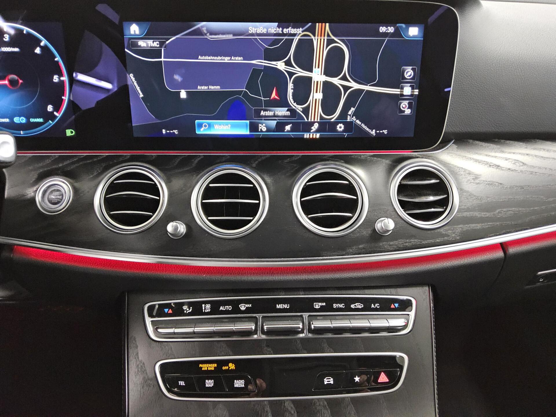 Mercedes-Benz E 220 d Avantgarde Navi LED Night RfK AHK 7