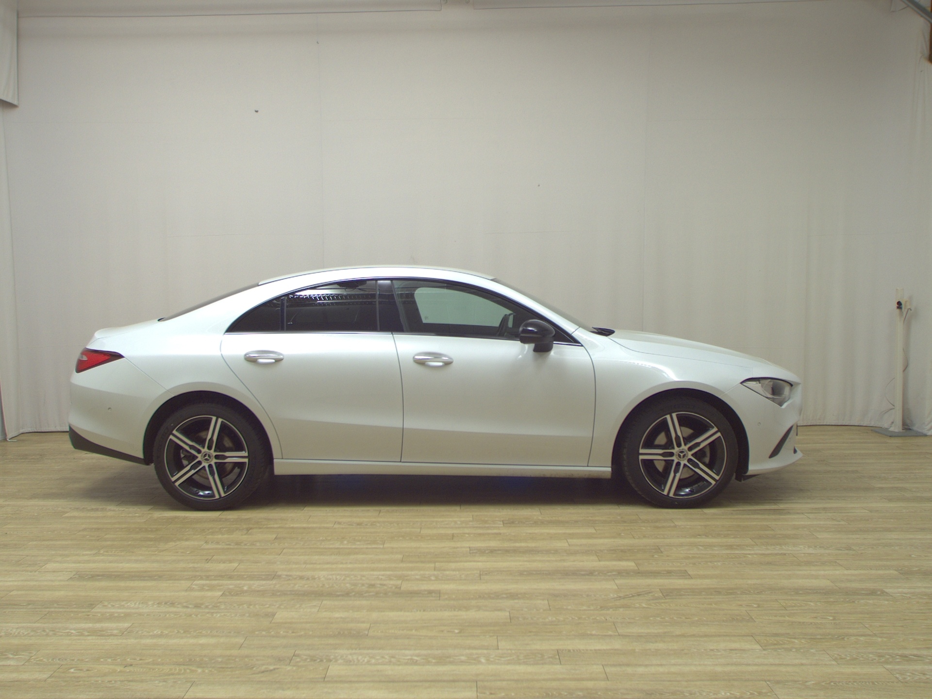 Mercedes-Benz CLA 200 d Progressive Navi Night RfK Distronic+