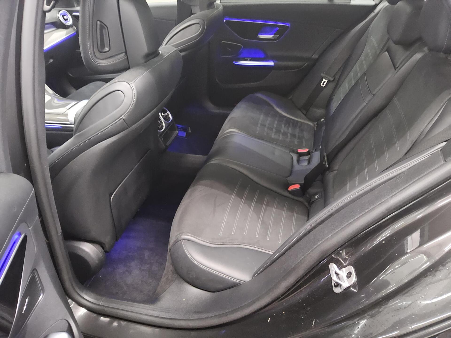 Mercedes-Benz C 220 T d AMG-Line Navi Sound Pano Digital Light 13