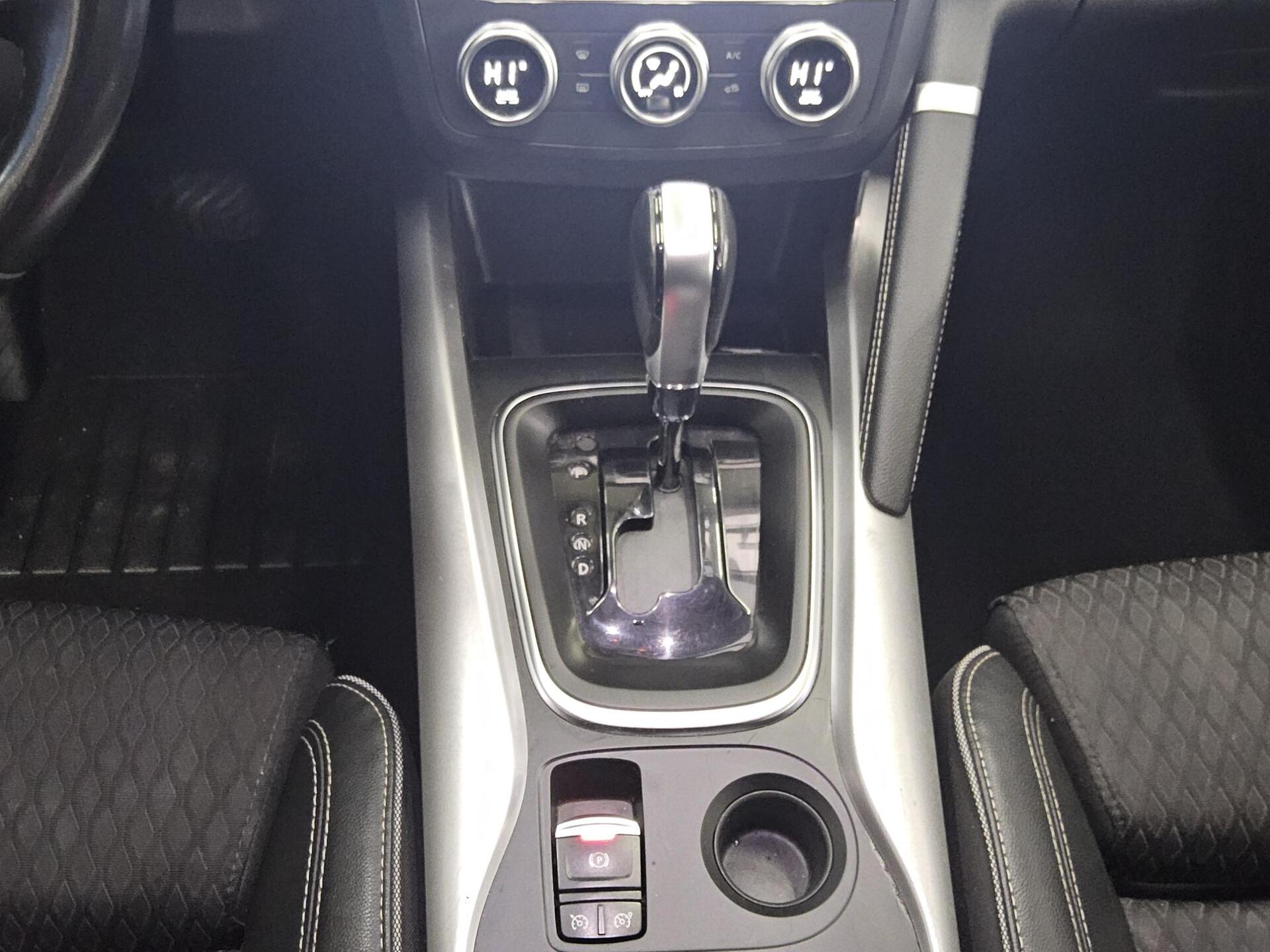 Renault Kadjar 1.3 TCe BOSE Edition T-Leder Navi LED RfK 6