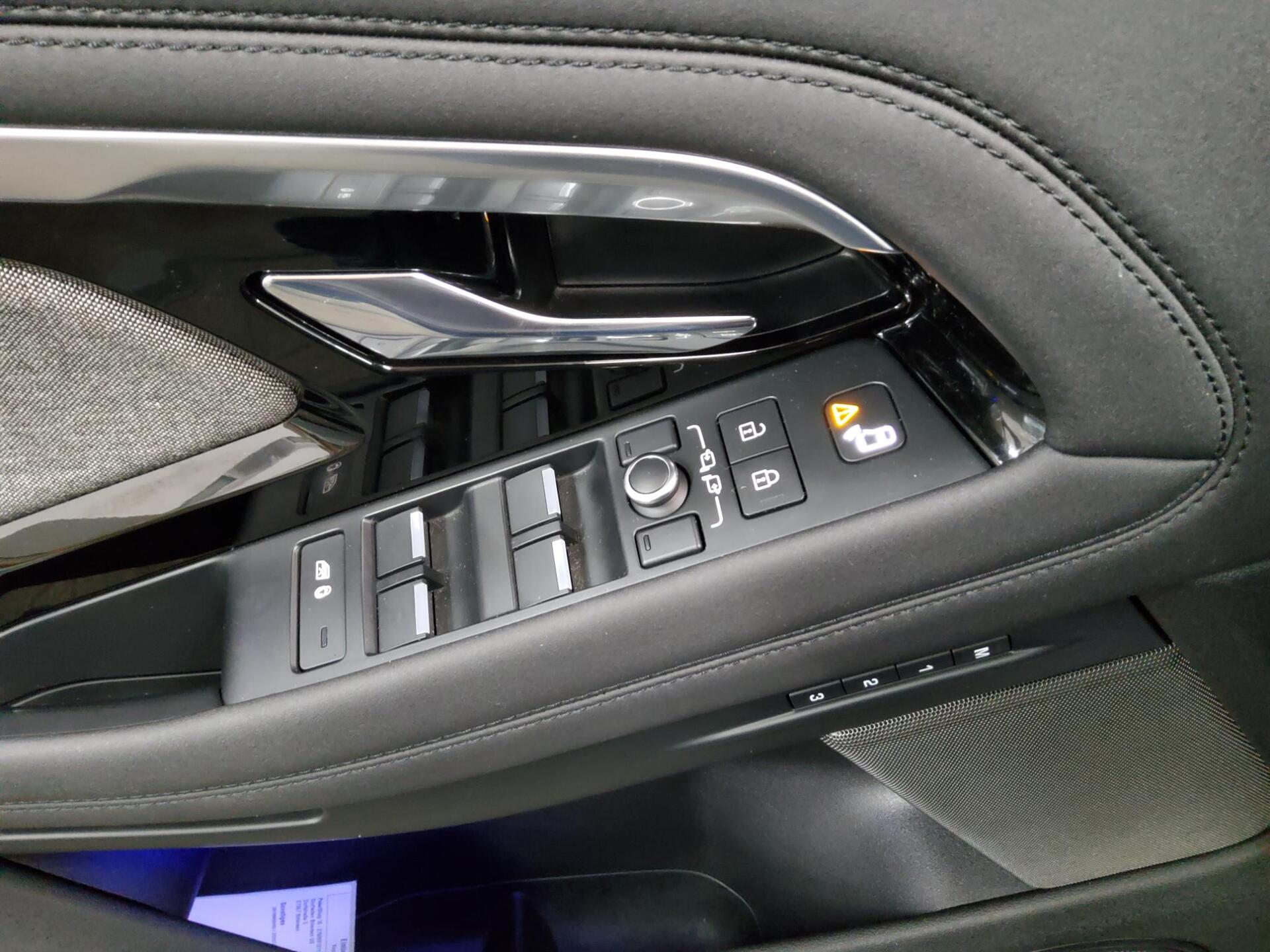 Land Rover Range Rover Evoque D200 Autobiography Navi Pano 9