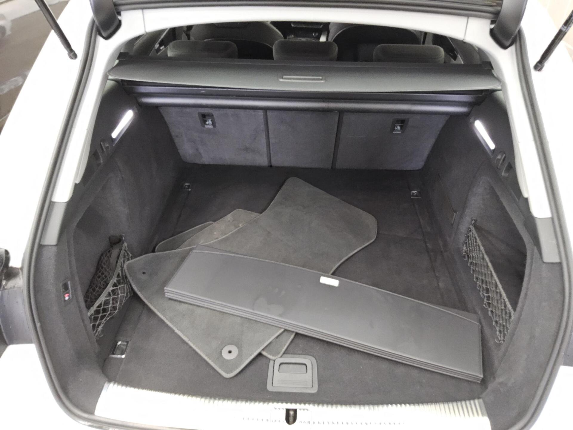 Audi A4 Avant 35 TDI S-Line Matrix-LED Navi AHK vc 13