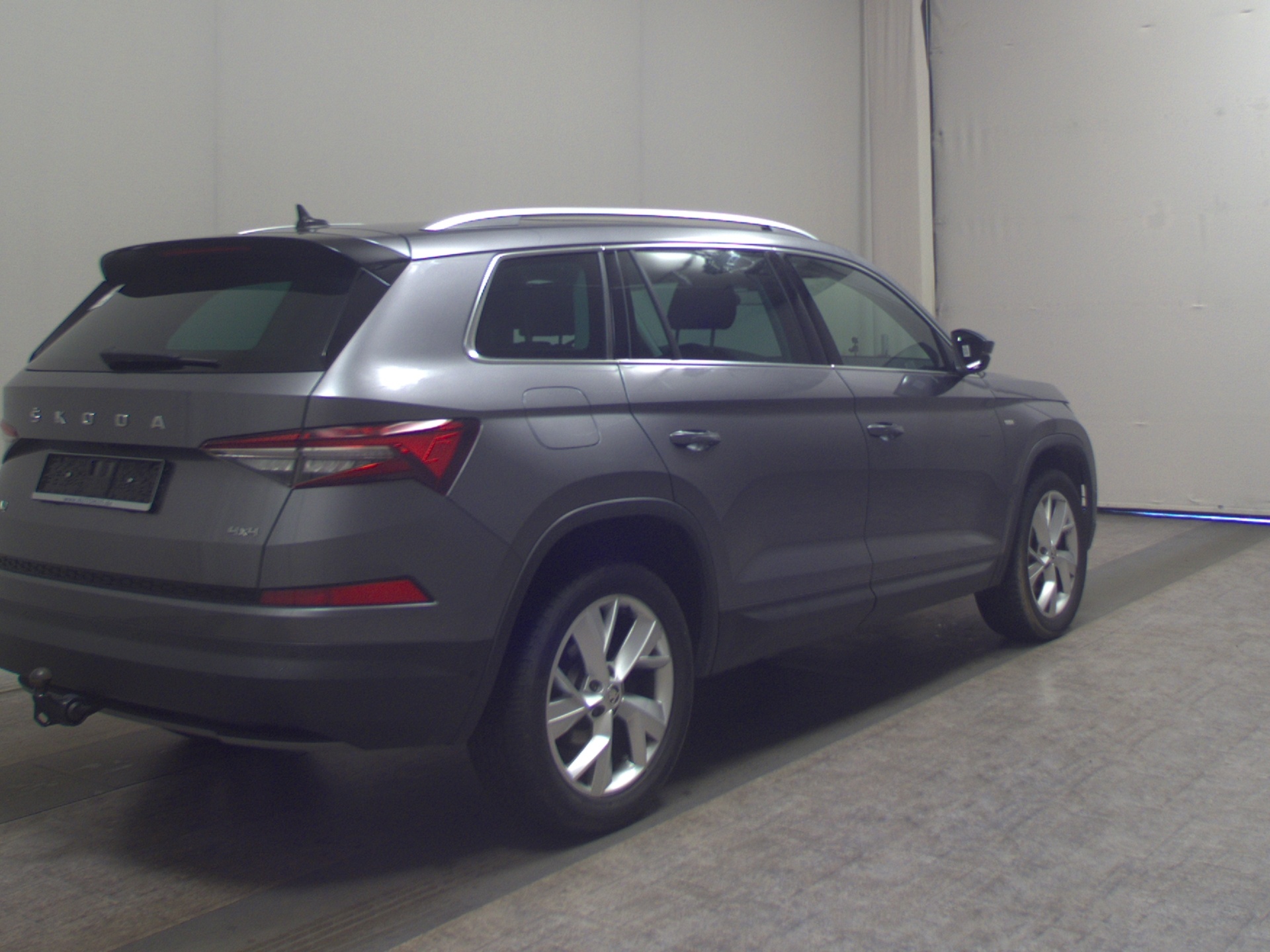 Skoda Kodiaq 2.0 TDI 4x4 Tour Navi LED Pano vc AHK RfK 4