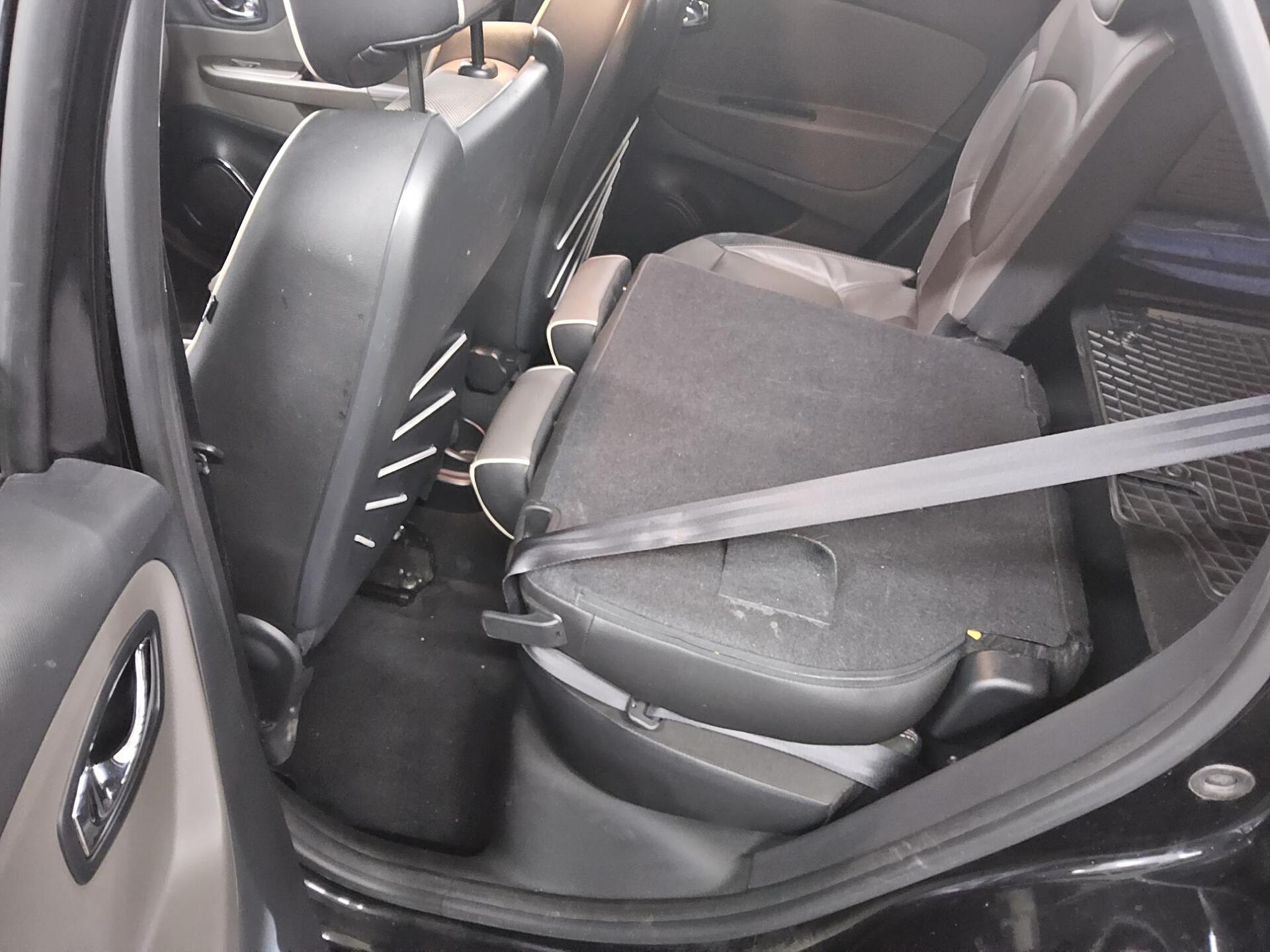 Renault Captur 1.5 dCi Energy Navi AHK RfK Keyless Shz 13