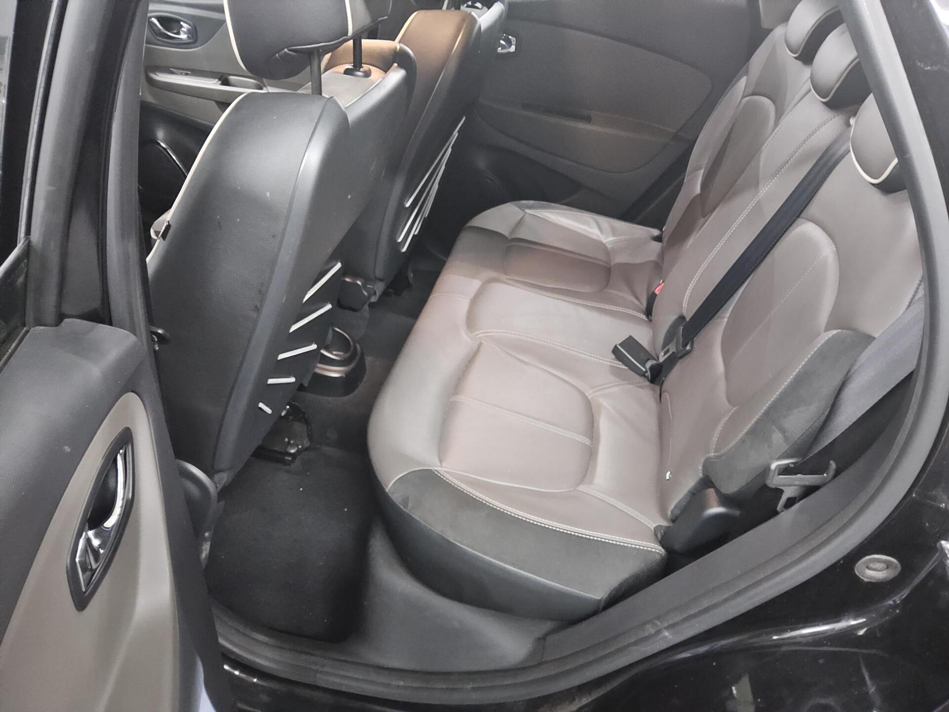 Renault Captur 1.5 dCi Energy Navi AHK RfK Keyless Shz 12