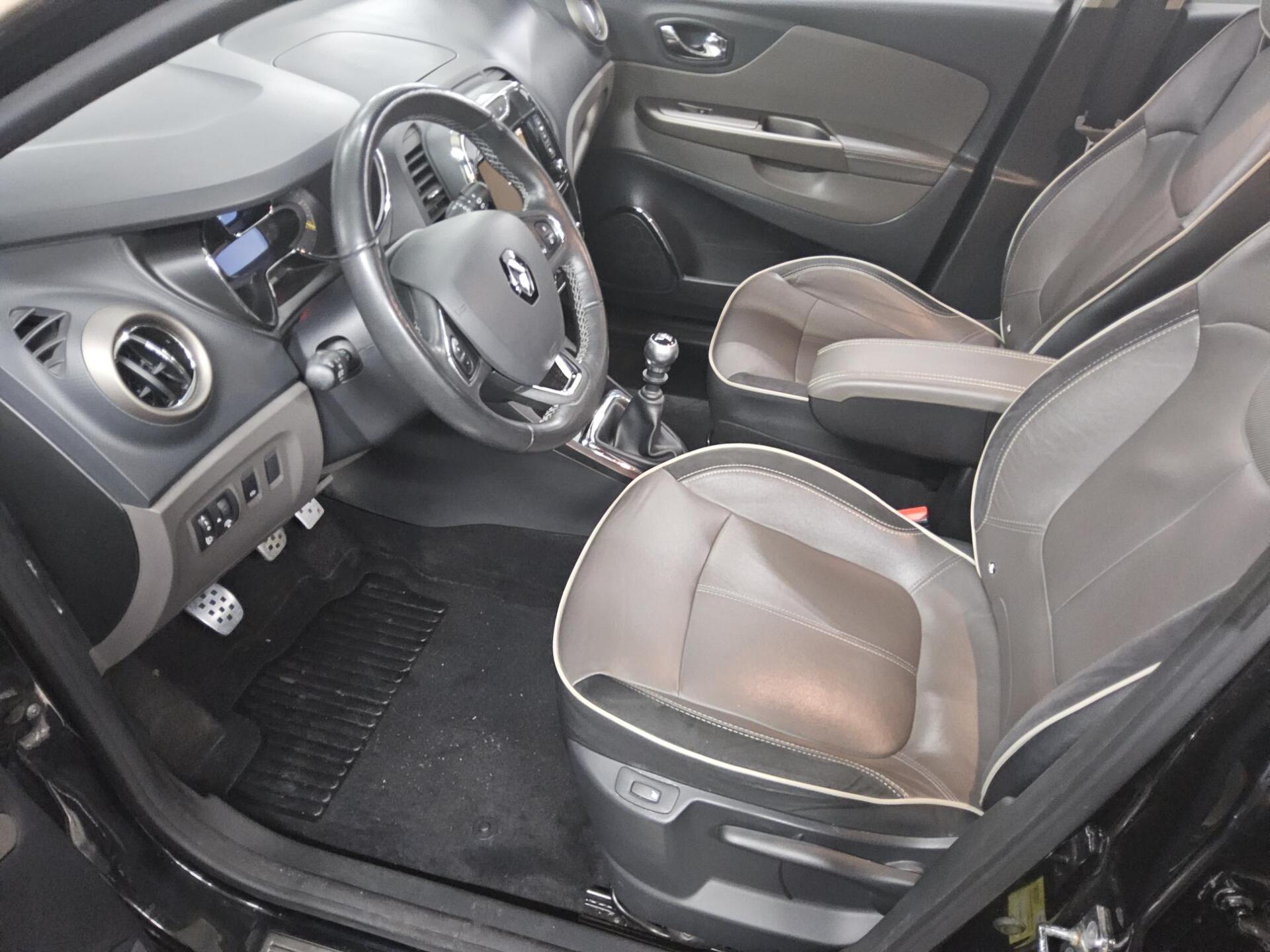 Renault Captur 1.5 dCi Energy Navi AHK RfK Keyless Shz 8