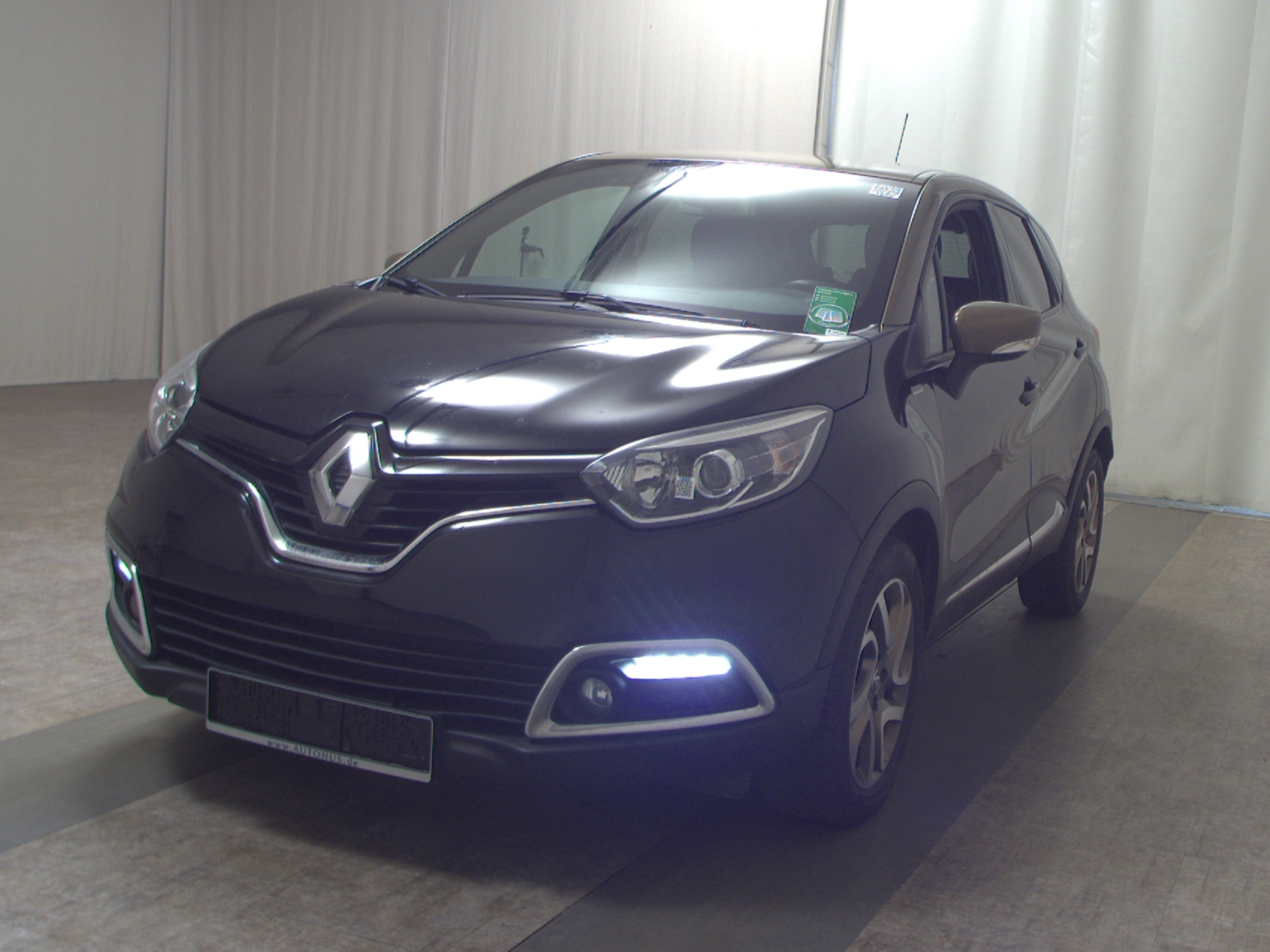 Renault Captur 1.5 dCi Energy Navi AHK RfK Keyless Shz 2