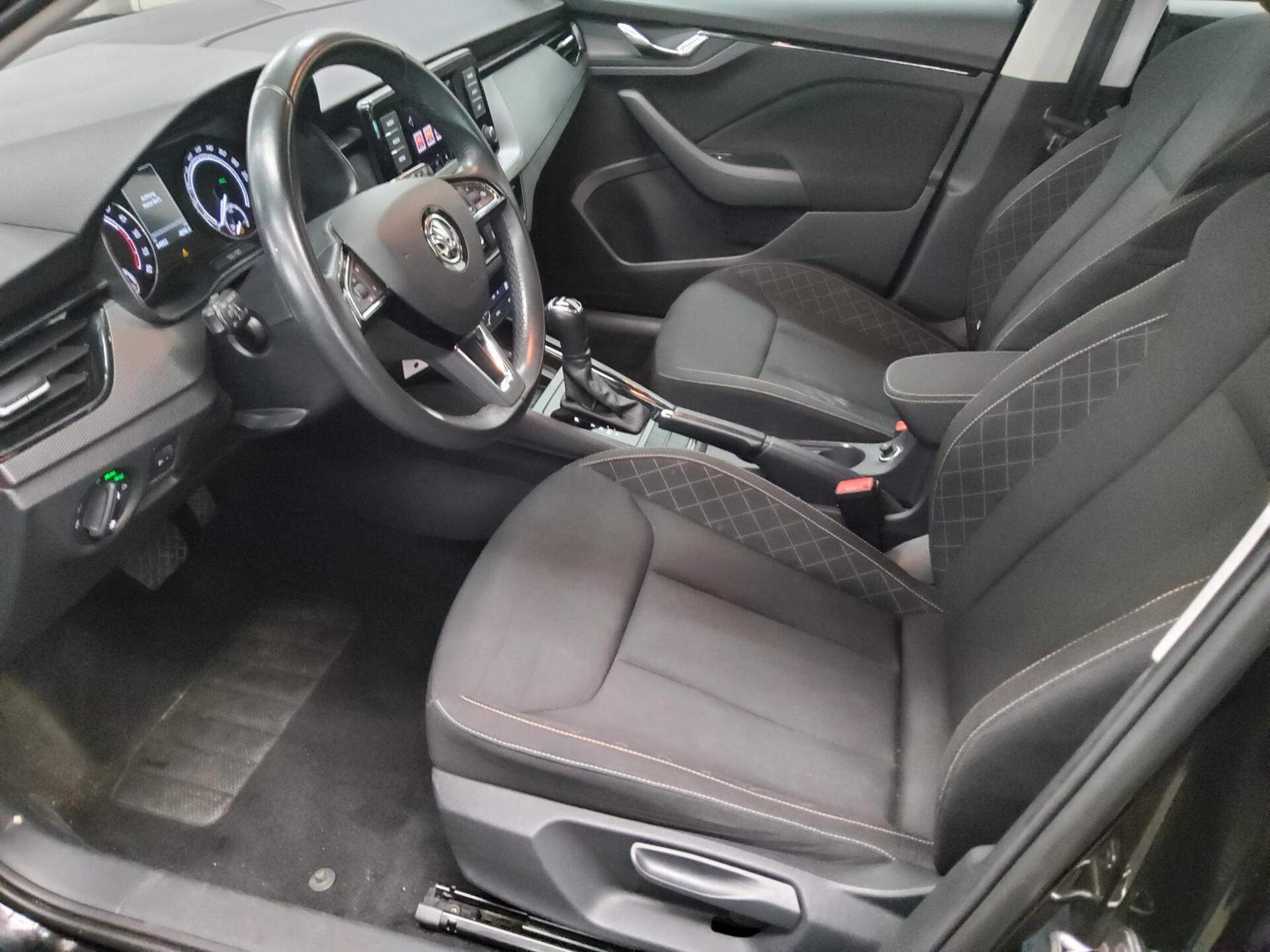 Skoda Scala 1.6 TDI Ambition DSG Shz LED DAB 8