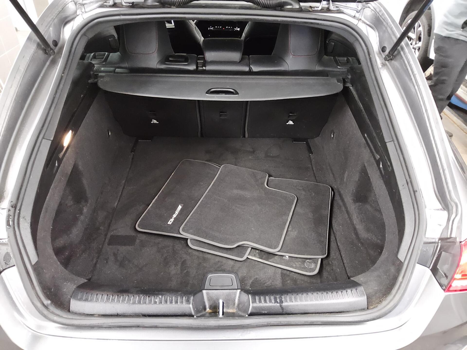 Mercedes-Benz CLA 220 SB d AMG-Line Night Navi MB-LED Sound 12