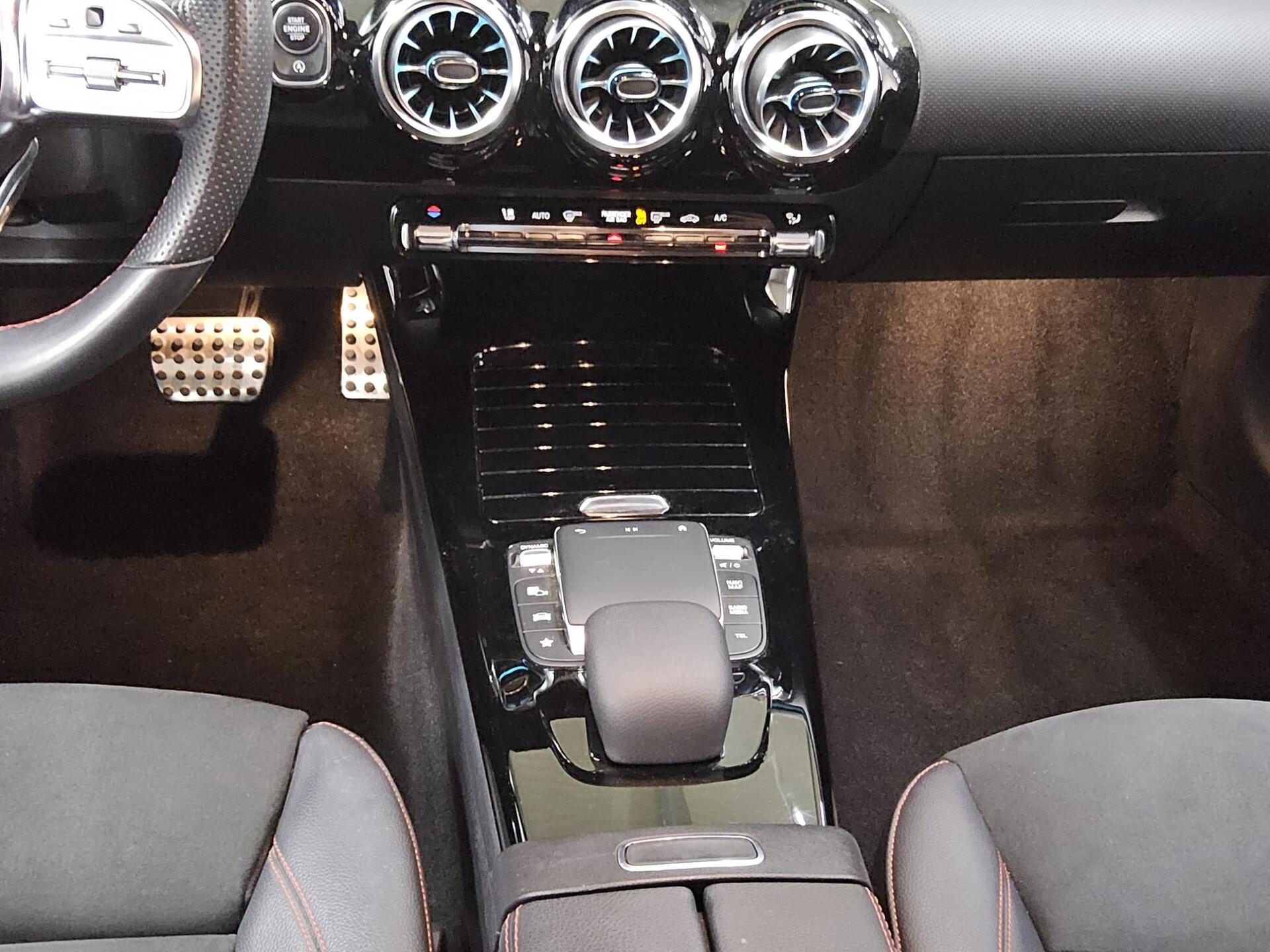 Mercedes-Benz CLA 220 SB d AMG-Line Night Navi MB-LED Sound 6