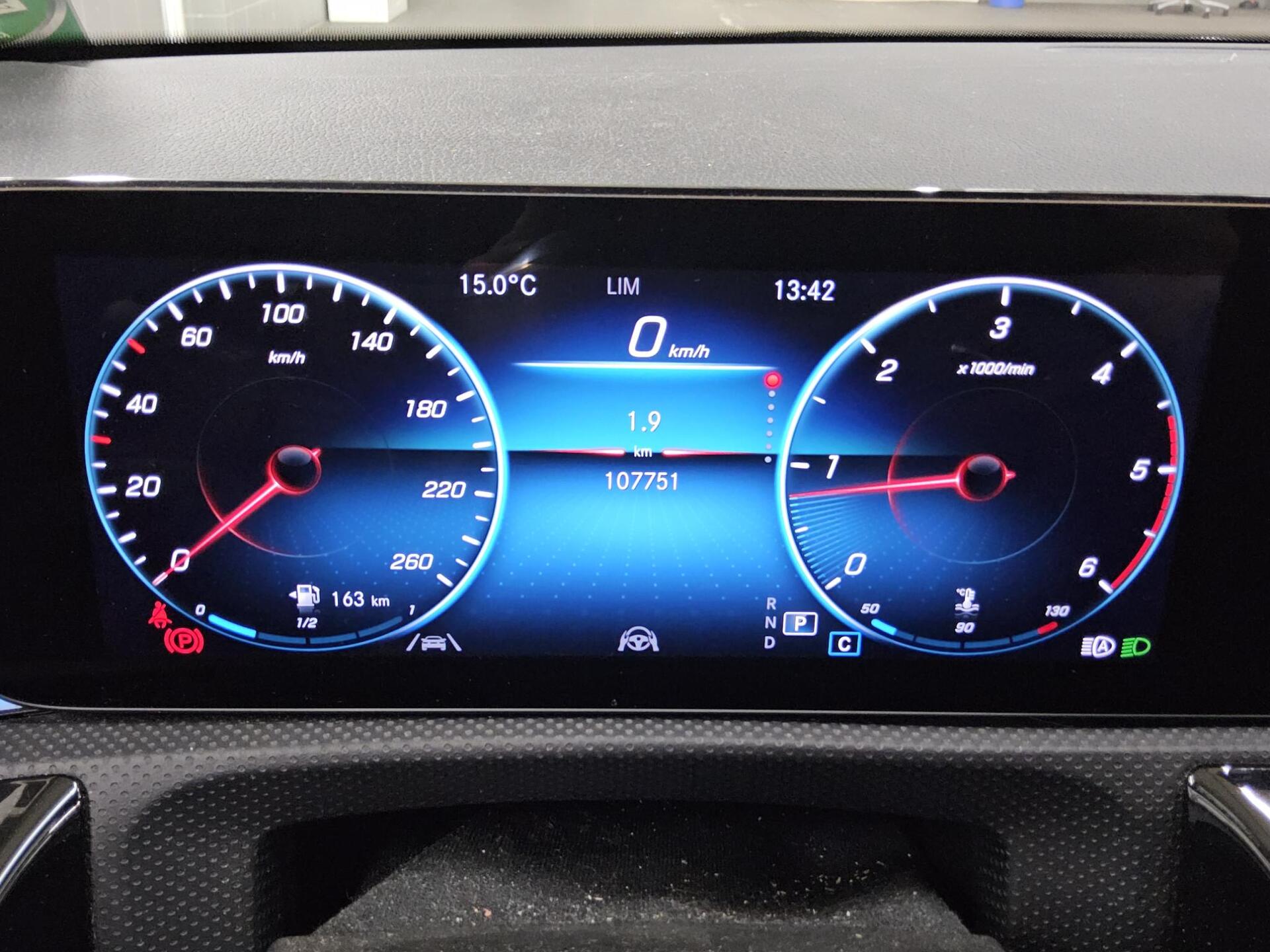 Mercedes-Benz CLA 220 SB d AMG-Line Night Navi MB-LED Sound 8