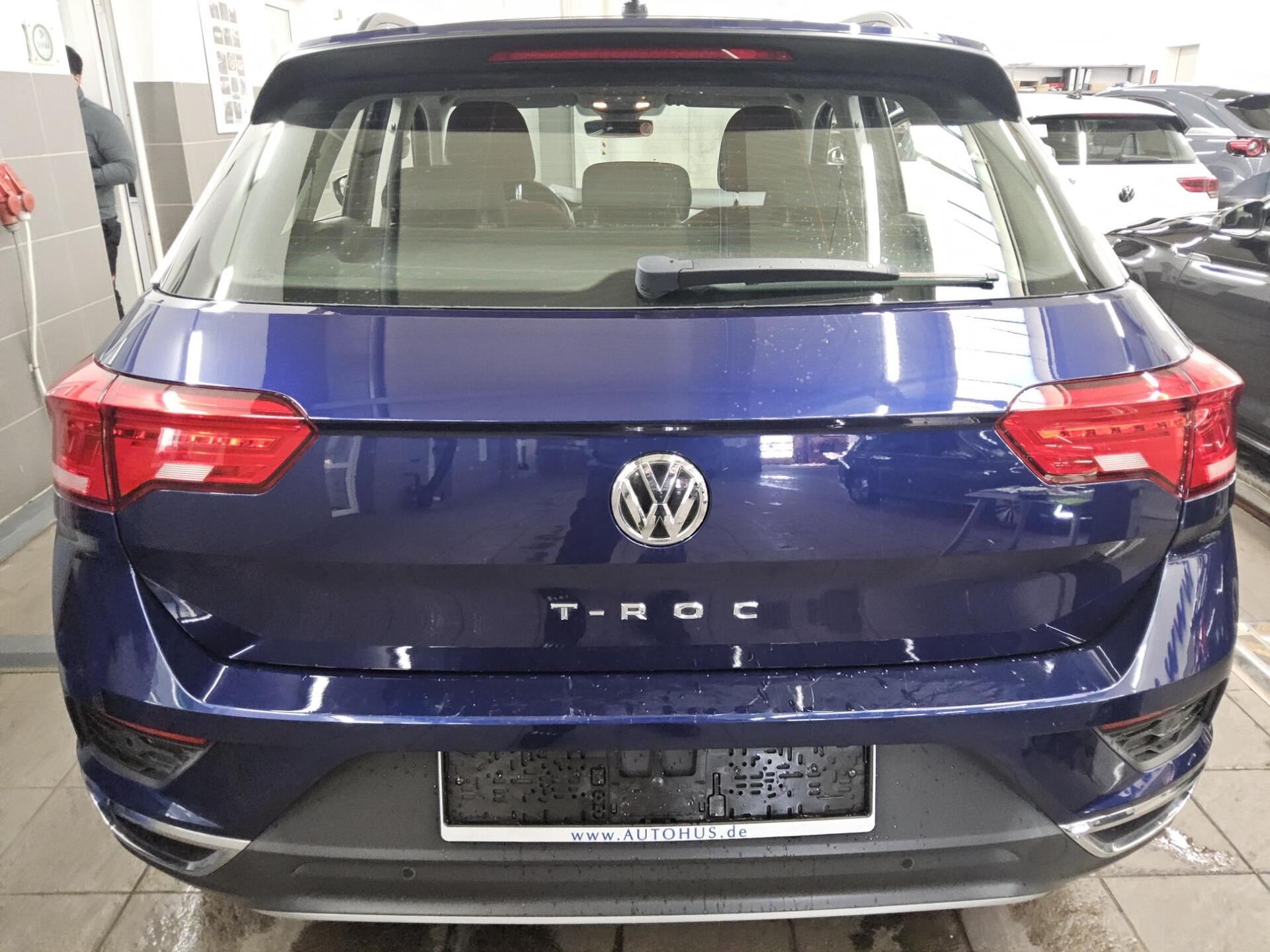 Volkswagen T-Roc 2.0 TDI Style PDC Rückfahrkamera ACC 10
