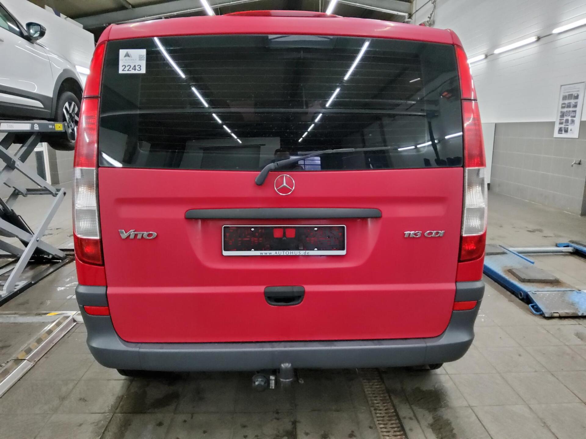 Mercedes-Benz Vito 113 CDI 9-Sitzer AHK HU 08/27 11