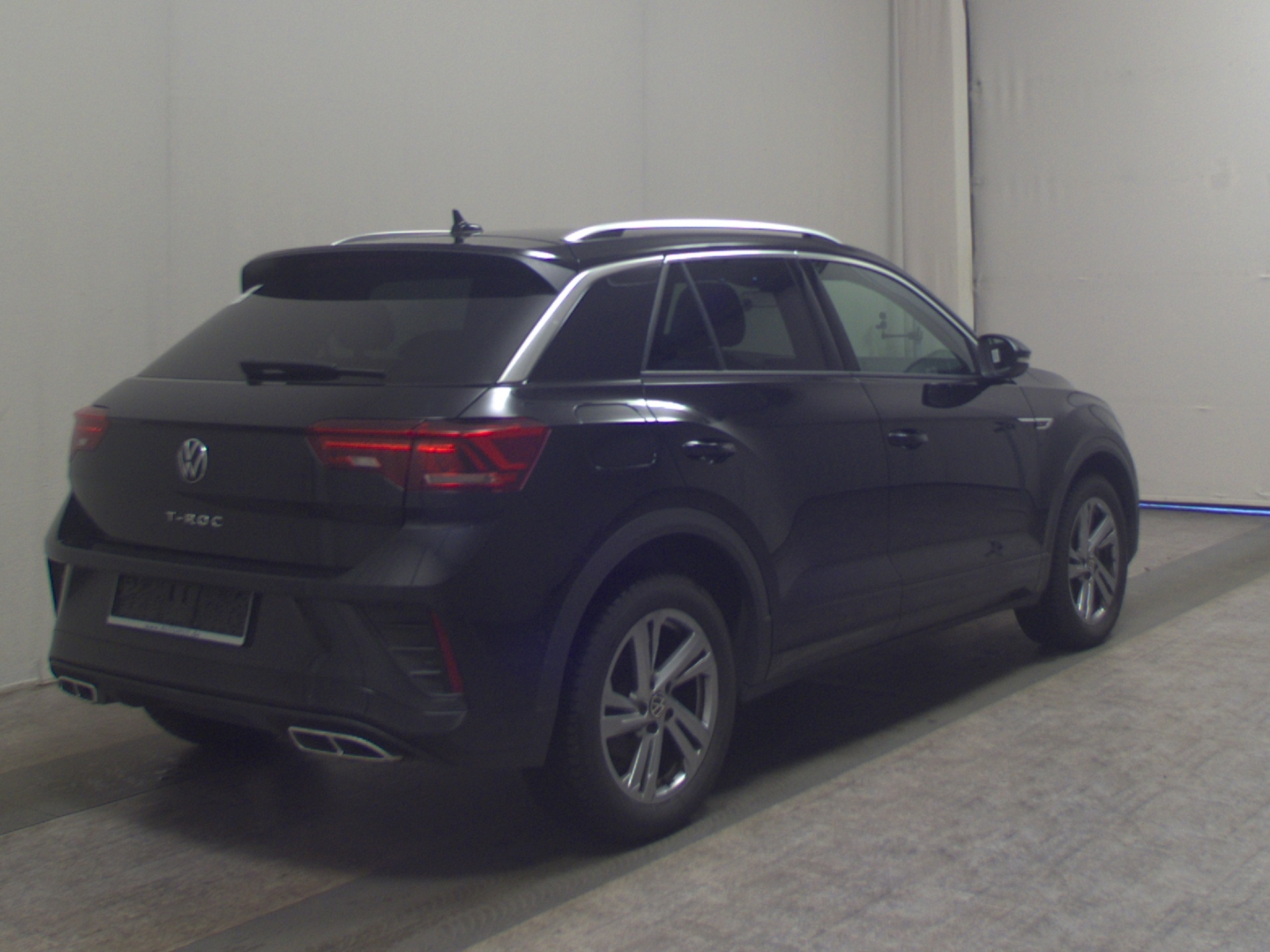 Volkswagen T-Roc 1.0 TSI R-Line T-Leder LED DC PDC Shz BT 4