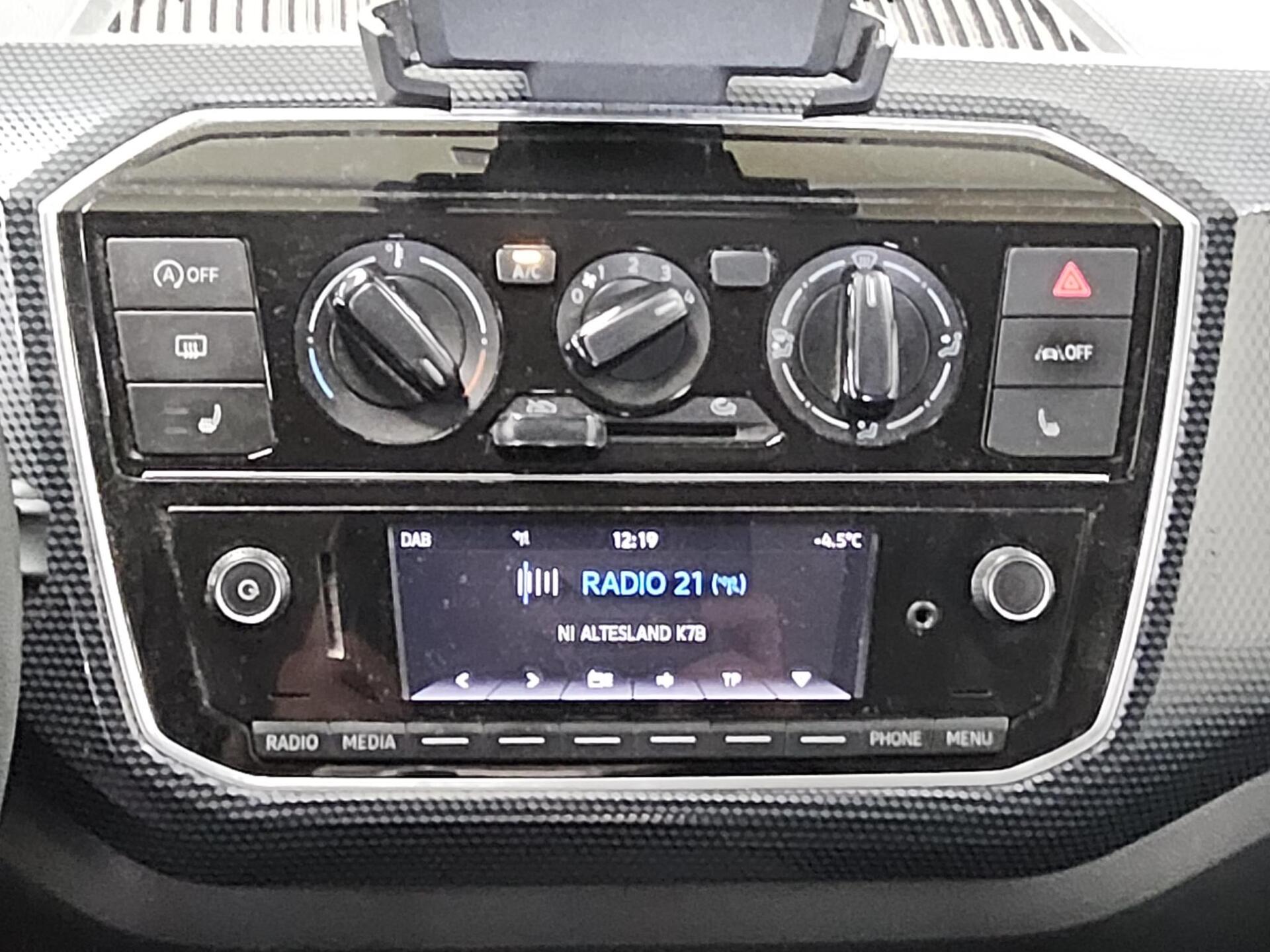 Volkswagen up! 1.0 Move 4-Sitzer Shz Klima 7