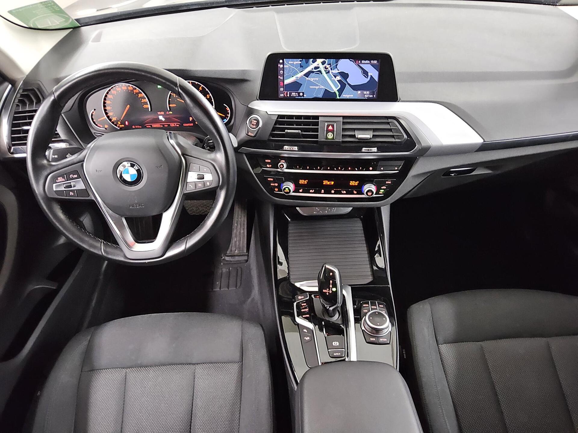 BMW X3 xDrive20i Advantage LC+ Navi LED AHK RfK SHZ 5