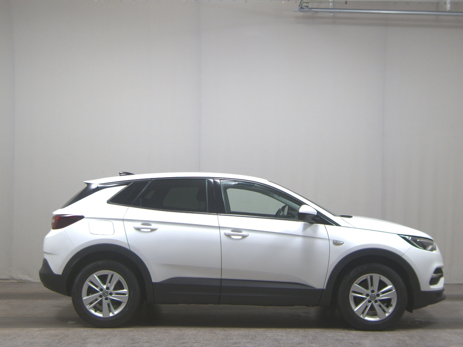 Opel Grandland X 1.5 D Business Ed. Navi Ahk LED Shz