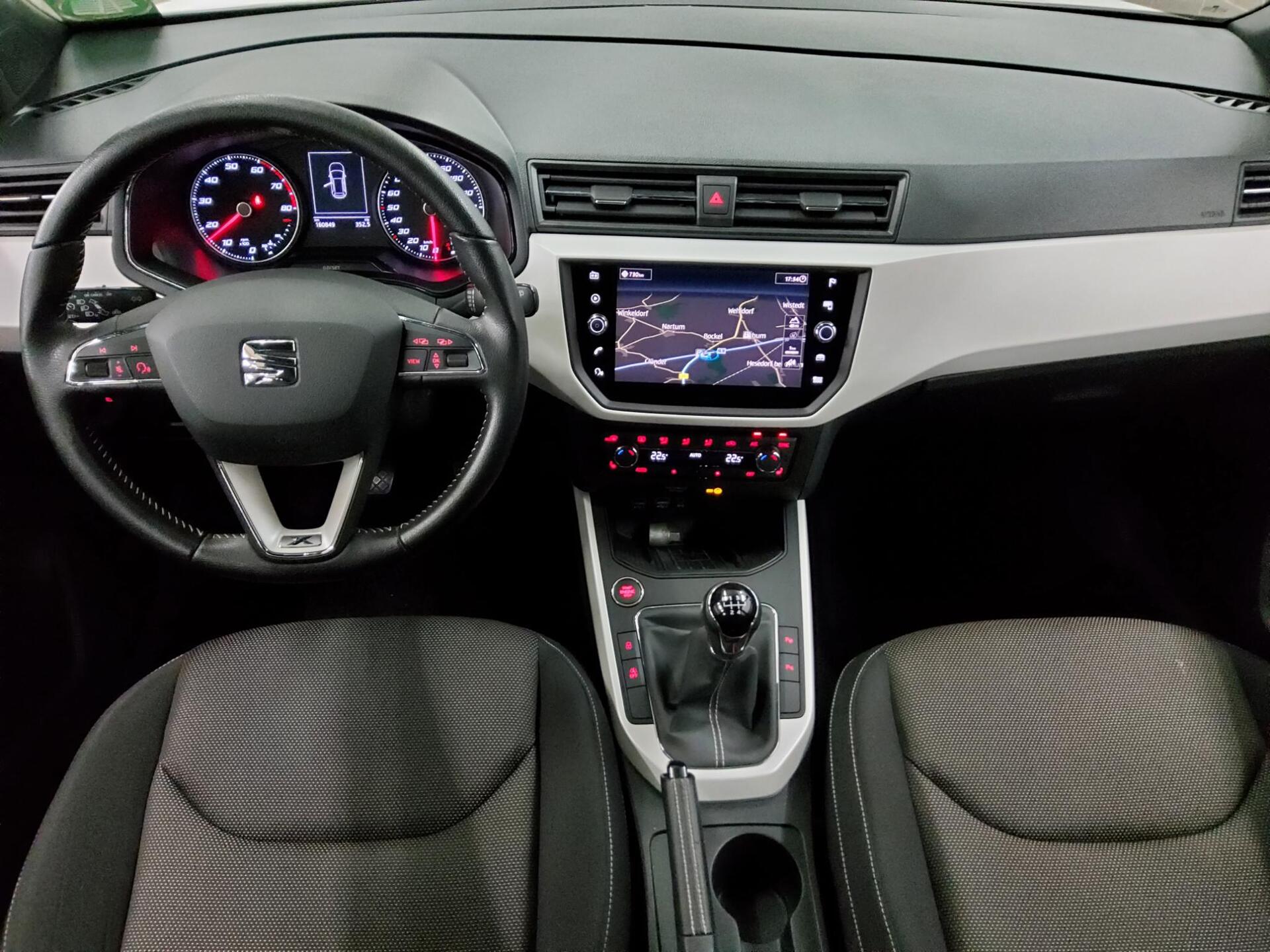 Seat Arona 1.0 TSI Xcellence Navi AHK PDC Tempomat 5