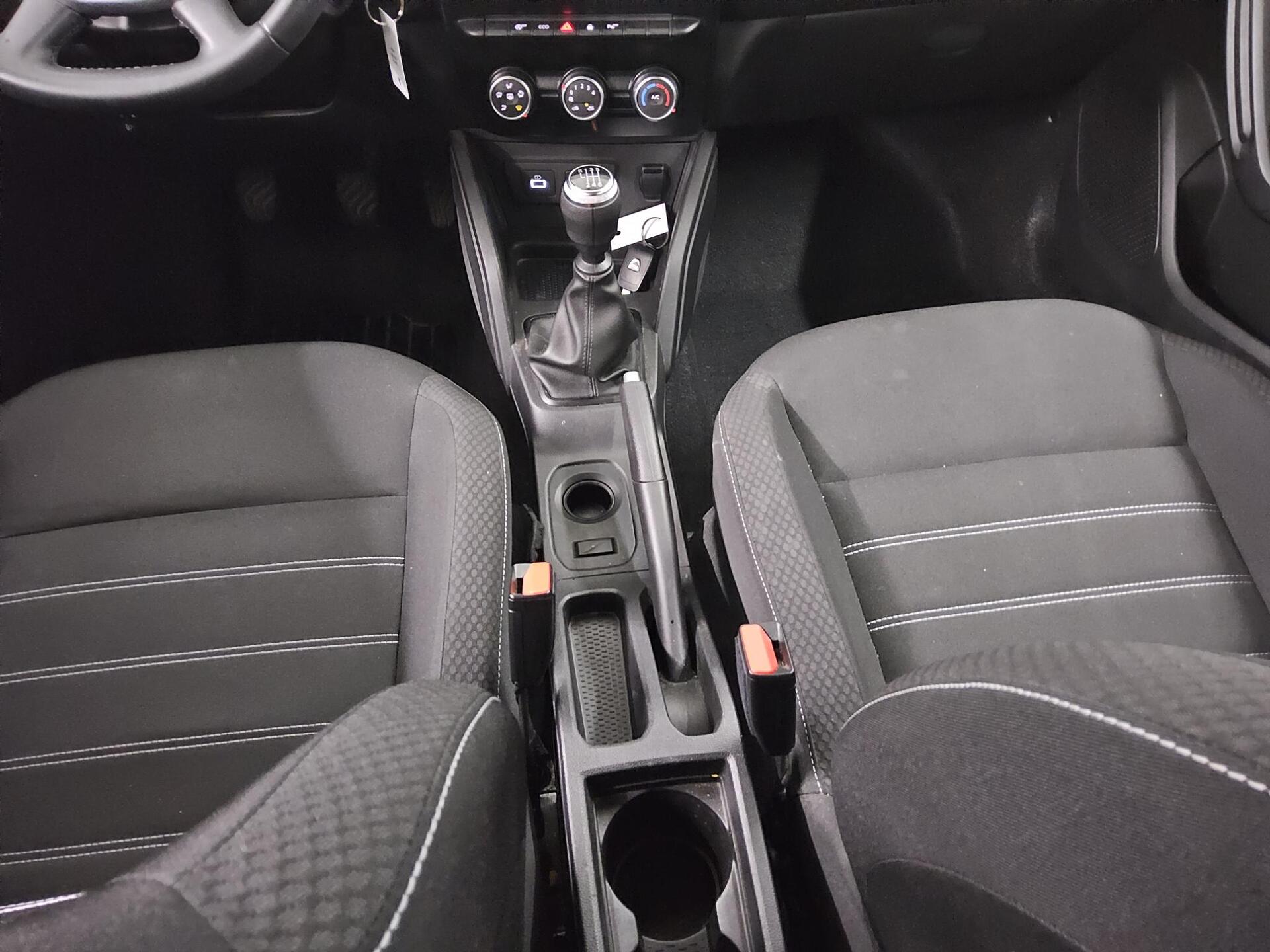 Dacia Duster 1.5 dCi Comfort Navi LED RfK Shz Tempomat 6