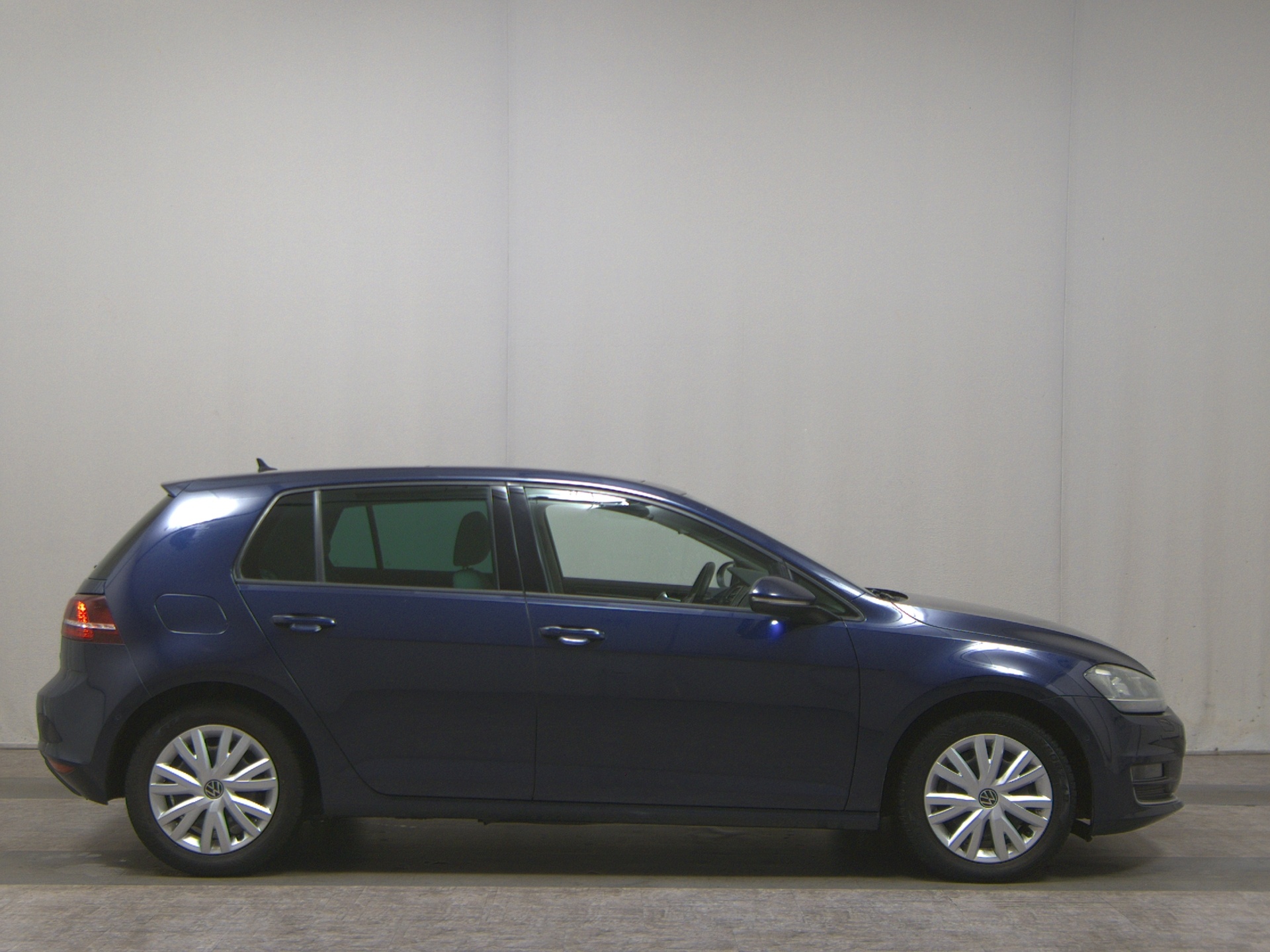 Volkswagen Golf 2.0 TDI Highline Navi Pano Xenon ACC