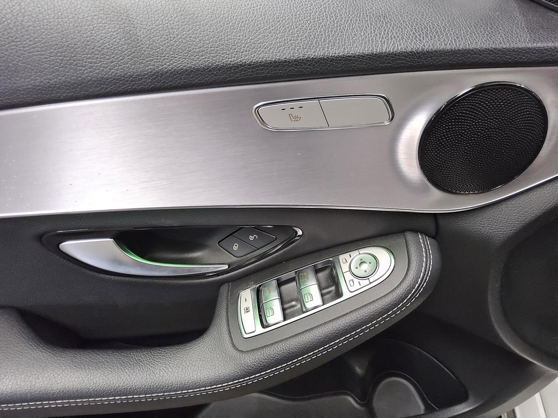 Mercedes-Benz C 220 T d Avantgarde T-Leder Navi LED Shz PDC 9