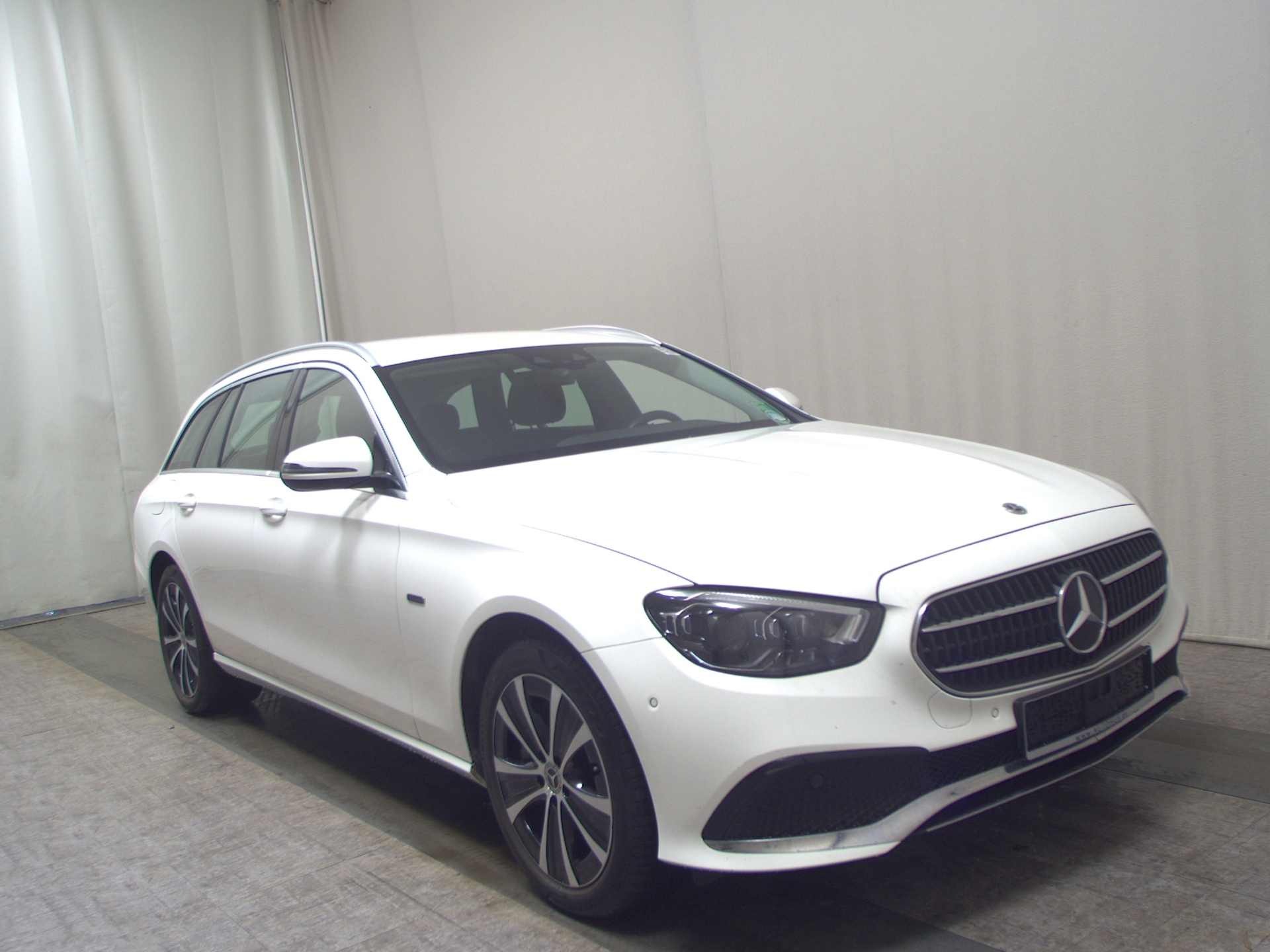 Mercedes-Benz E 300 T de Avantgarde Navi MB-LED HuD Widescreen 3