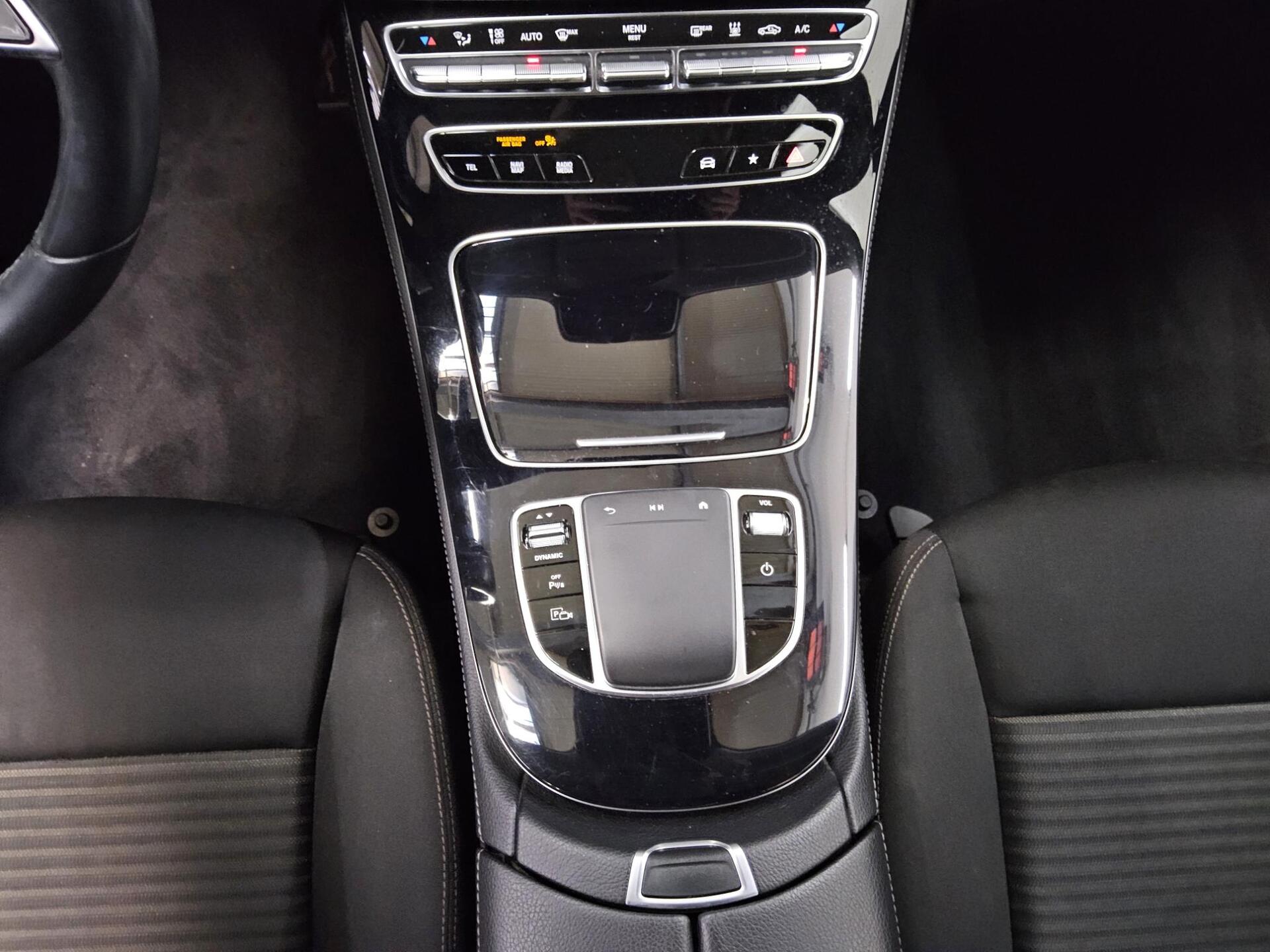 Mercedes-Benz E 300 de Avantgarde Navi Widescreen LED Kamera 6