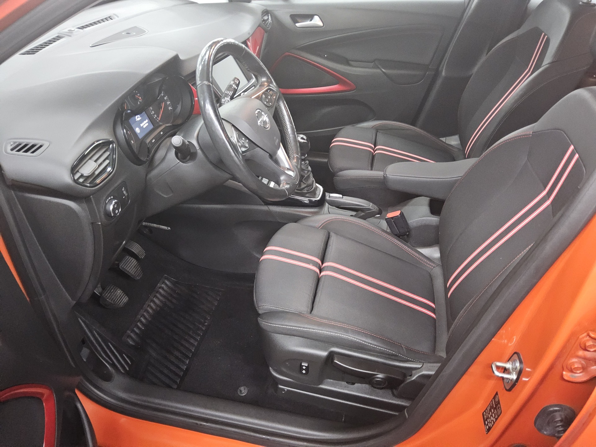 Opel Crossland 1.5 D T-Leder LED RfK AHK Shz Tempomat 8