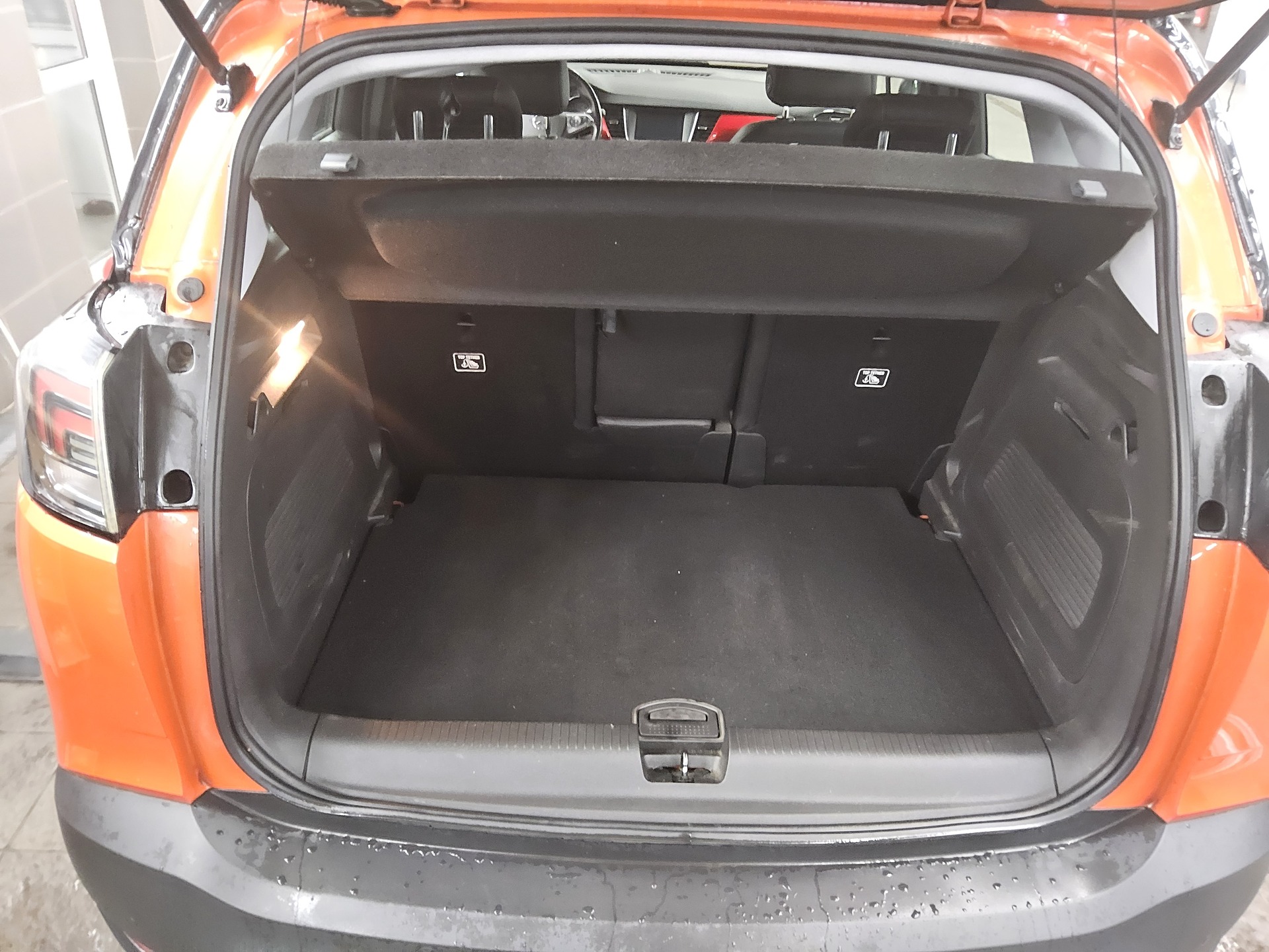 Opel Crossland 1.5 D T-Leder LED RfK AHK Shz Tempomat 11