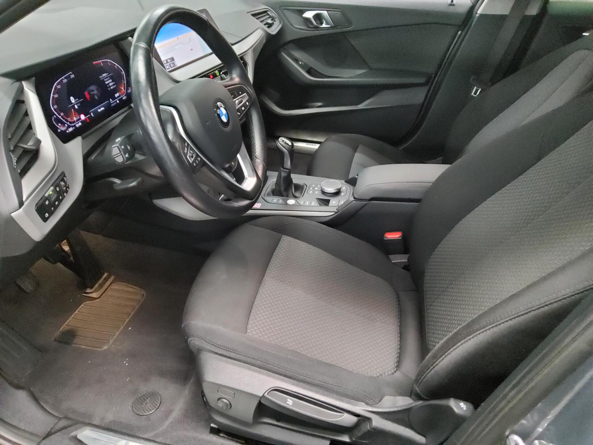 BMW 116i Advantage Navi LED LC-Pro PDC SHZ 9