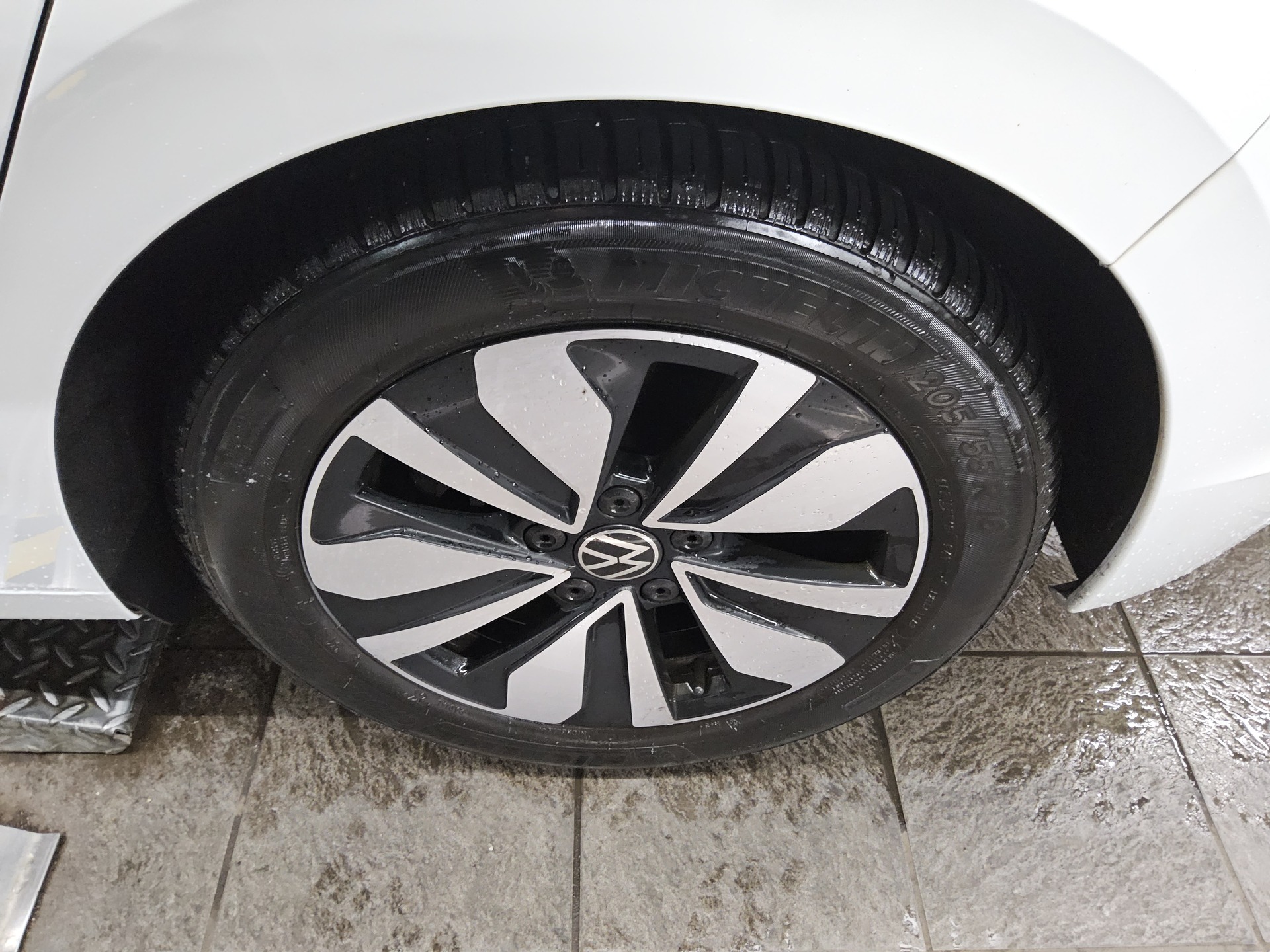 Volkswagen Golf-8 2.0 TDI Move Navi LED+ DC-Pro Pano HuD 11