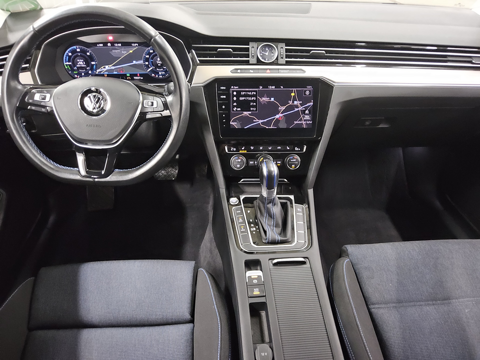 Volkswagen Passat GTE 1.4 TSI Navi LED AID RfK HuD ACC Shz 5