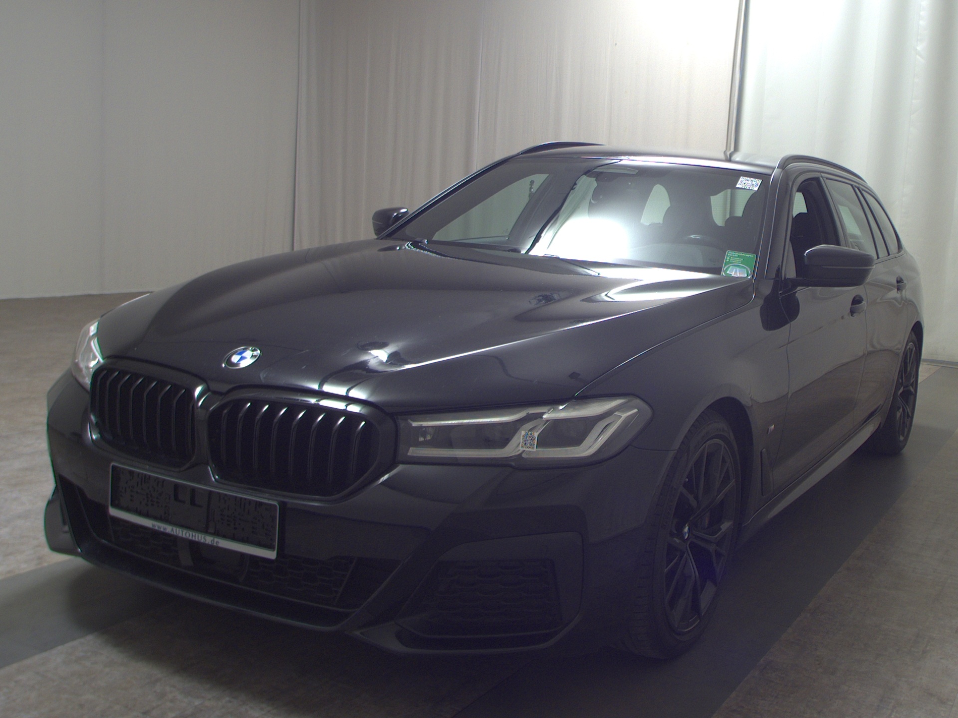 BMW 530dA Touring xDr M-Sport Navi LED LC-Prof RfK 2