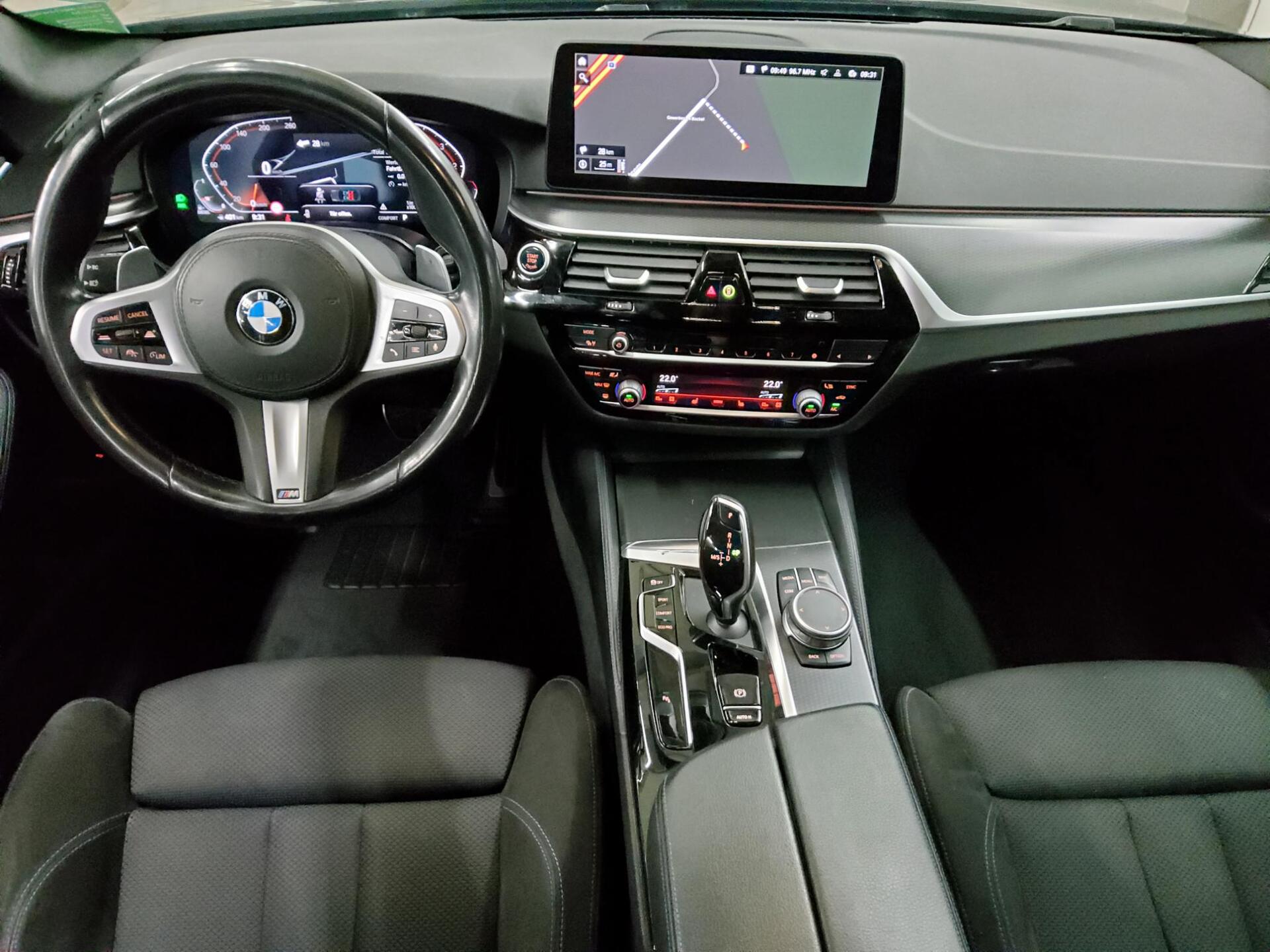 BMW 530dA Touring xDr M-Sport Navi LED LC-Prof RfK 5