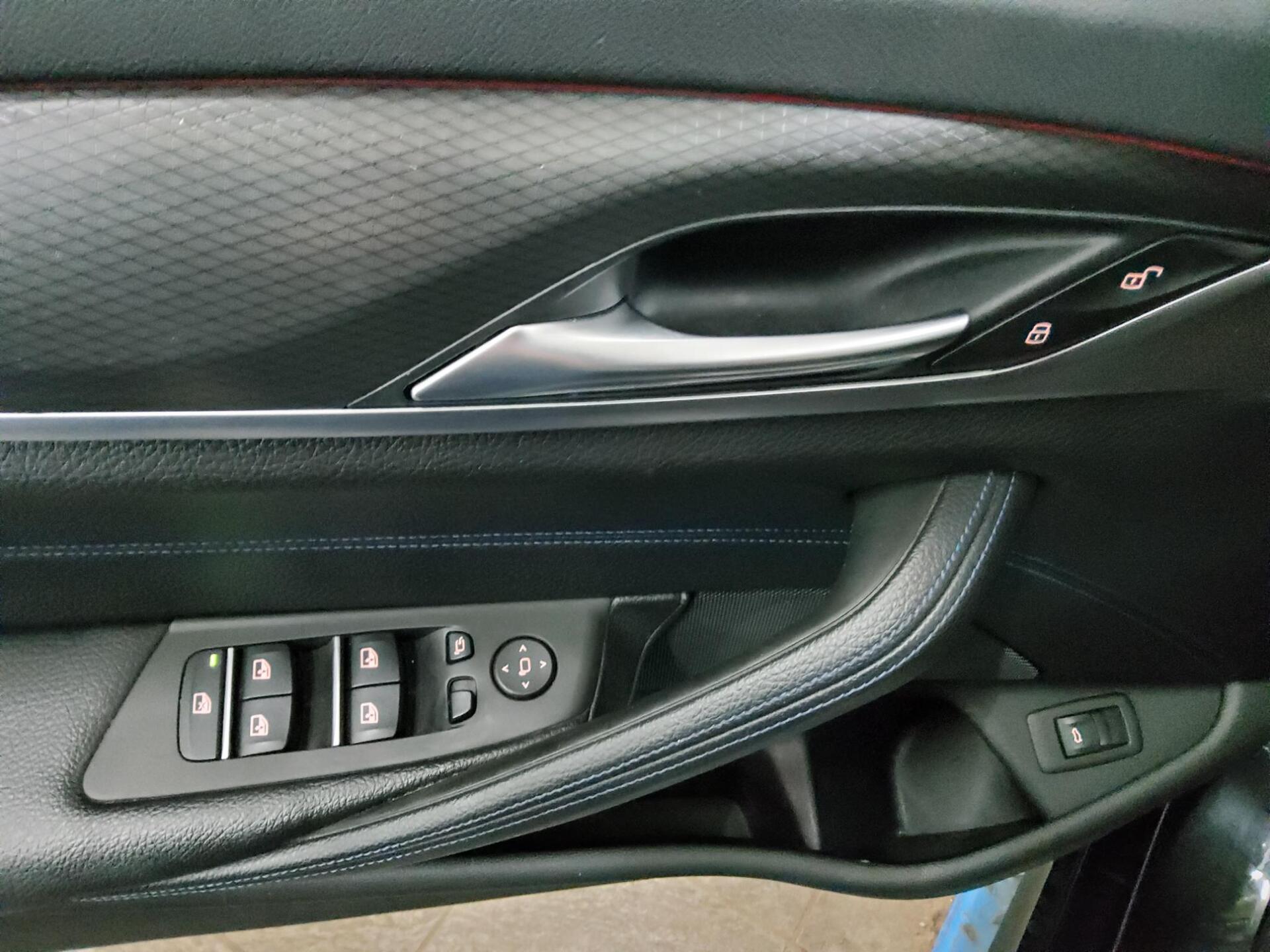 BMW 530dA Touring xDr M-Sport Navi LED LC-Prof RfK 10