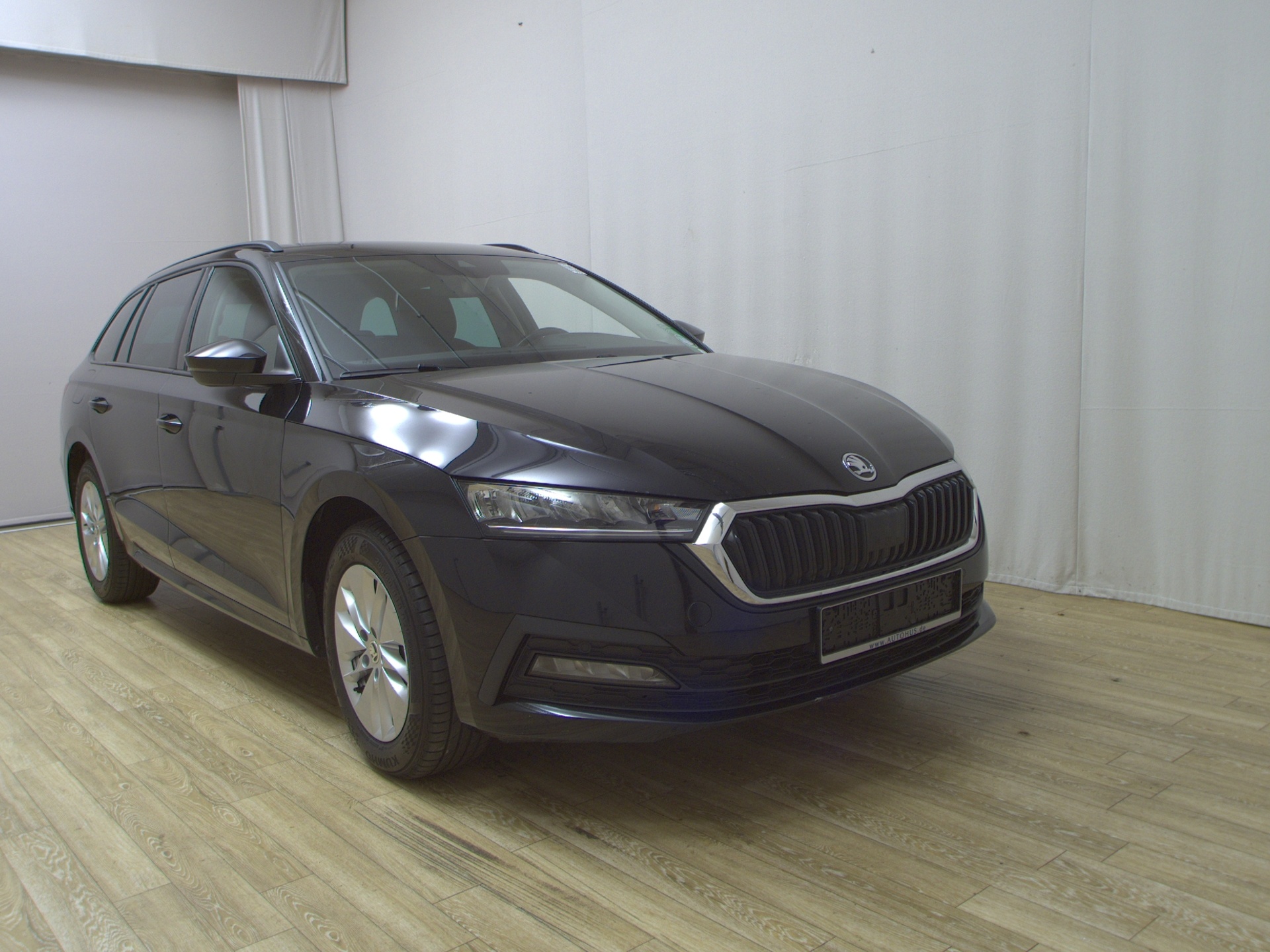 Skoda Octavia Kombi 2.0 TDI Ambition Navi Led vc PDC 3