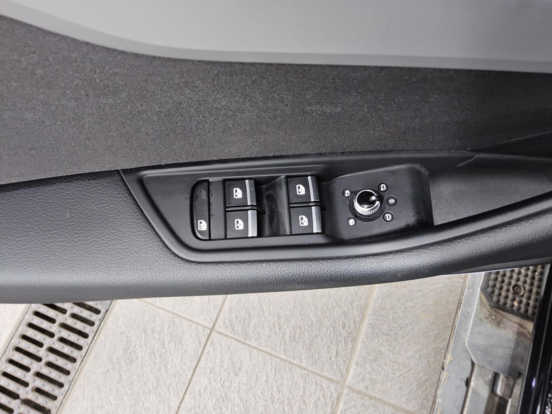 Audi A4 Avant 35 TDI S-Line Navi+ LED B&O Kamera 9