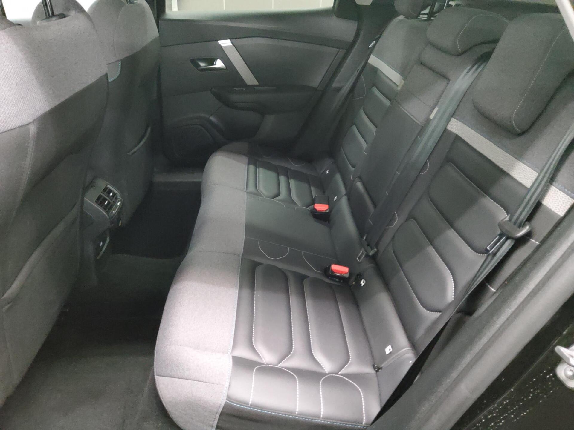 Citroën C4 1.5 BlueHDi 130 Max Navi LED HuD T-Leder 13