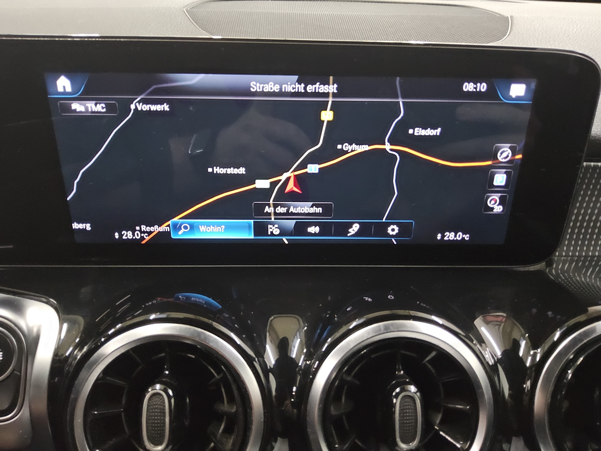 Mercedes-Benz GLB 220 d Progressive T-Leder Navi LED RfK AHK 7