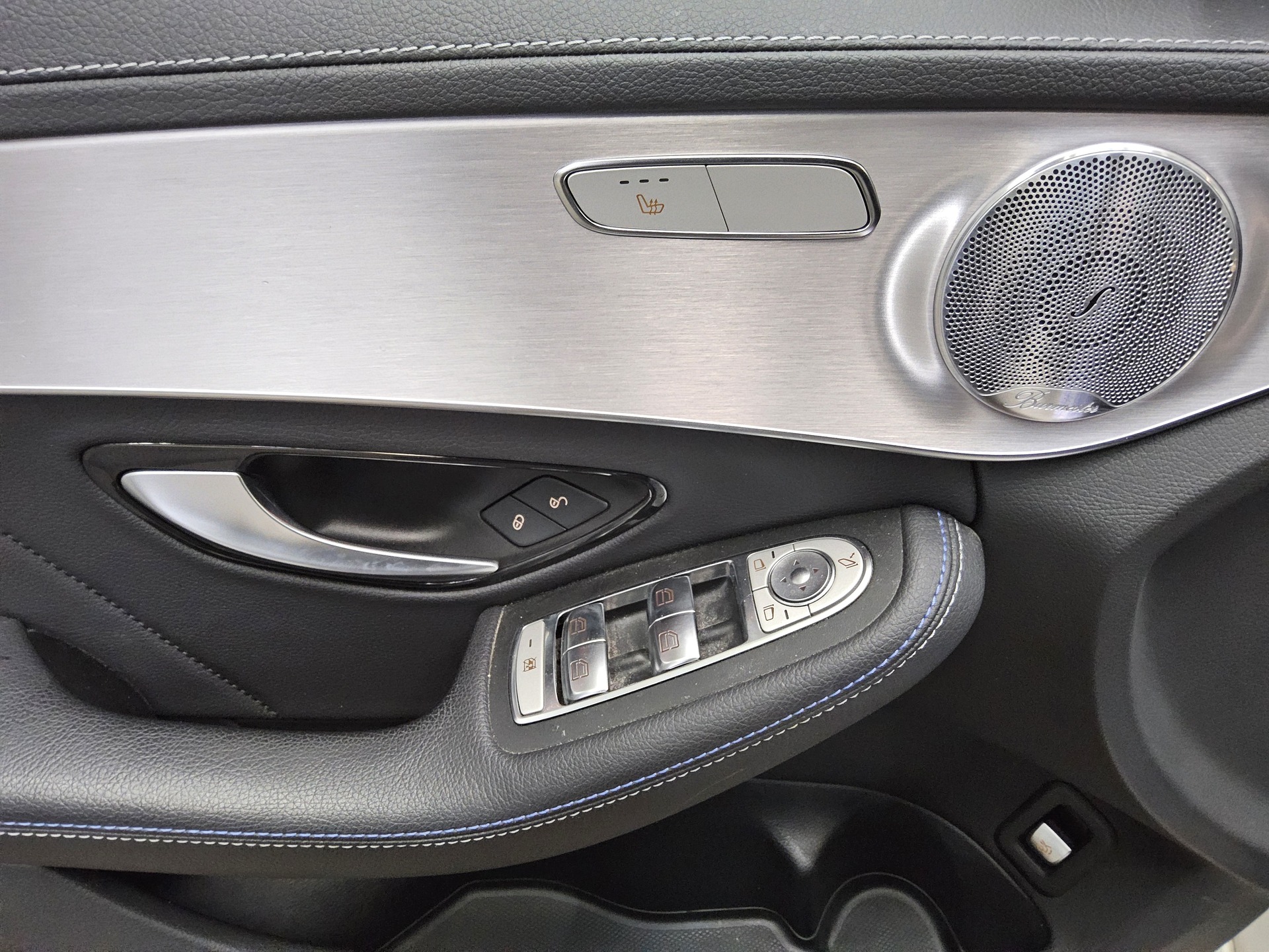 Mercedes-Benz C 220 T d AMG-Line Night AHK Wides. Burmes. LED 10