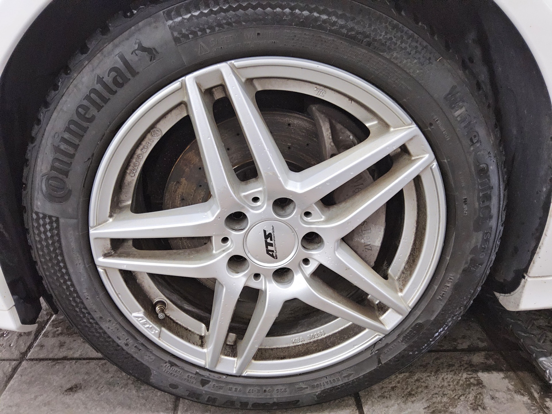 Mercedes-Benz C 220 T d AMG-Line Night AHK Wides. Burmes. LED 11