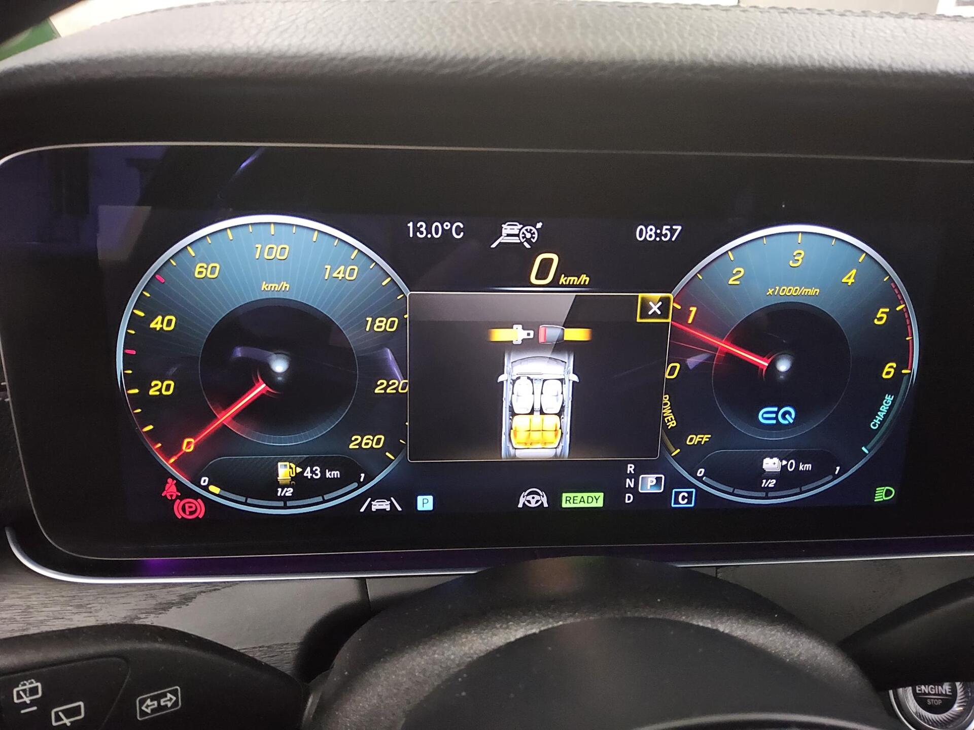 Mercedes-Benz E 300 T de AMG-Line Navi LED RfK Distronic+ AHK 8