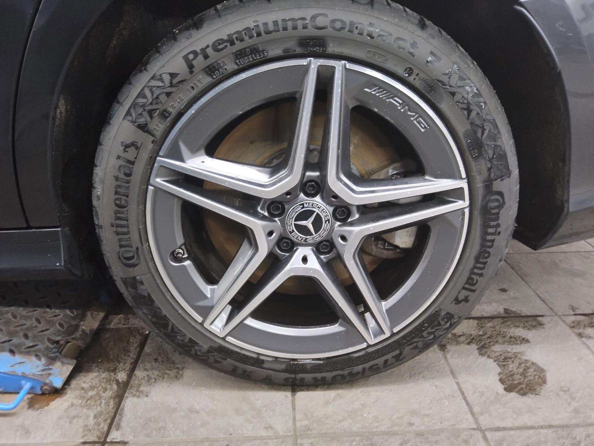 Mercedes-Benz E 300 T de AMG-Line Navi LED RfK Distronic+ AHK 11