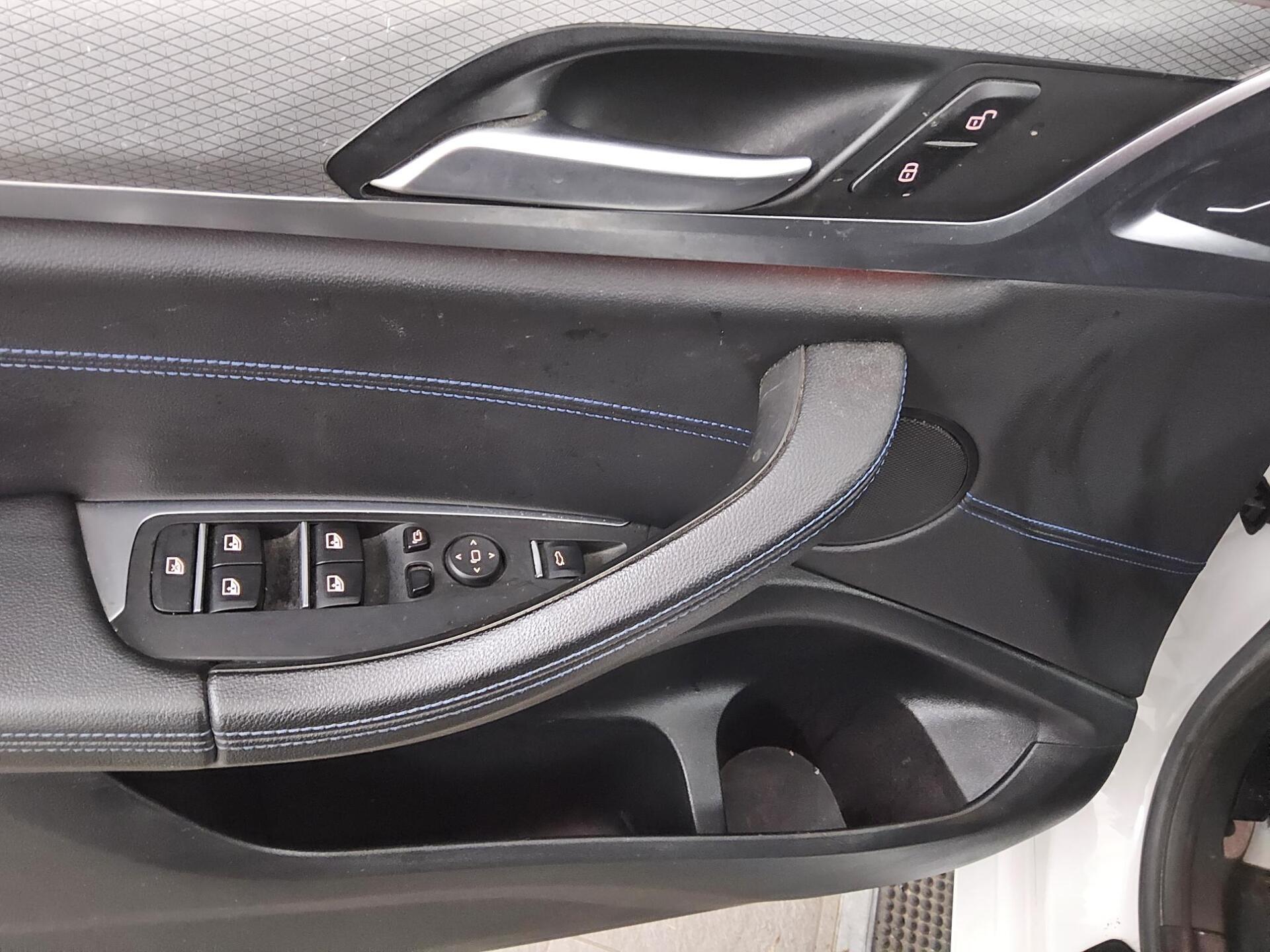 BMW X3 xDrive20d M-Sport Navi LED+ LC prof. AHK 10