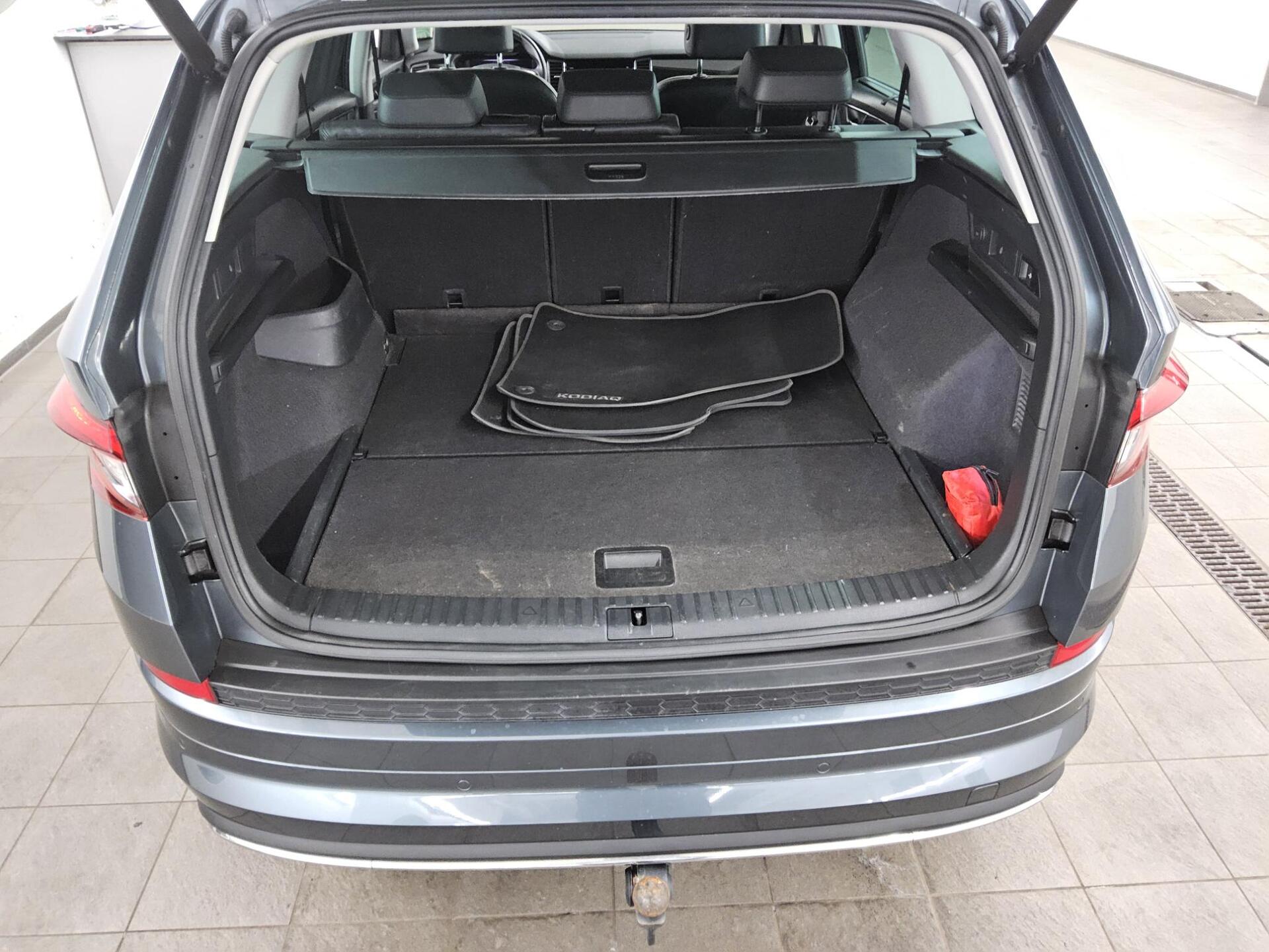 Skoda Kodiaq 2.0 TDI 4x4 L&K Leder Navi LED vc 360° 13