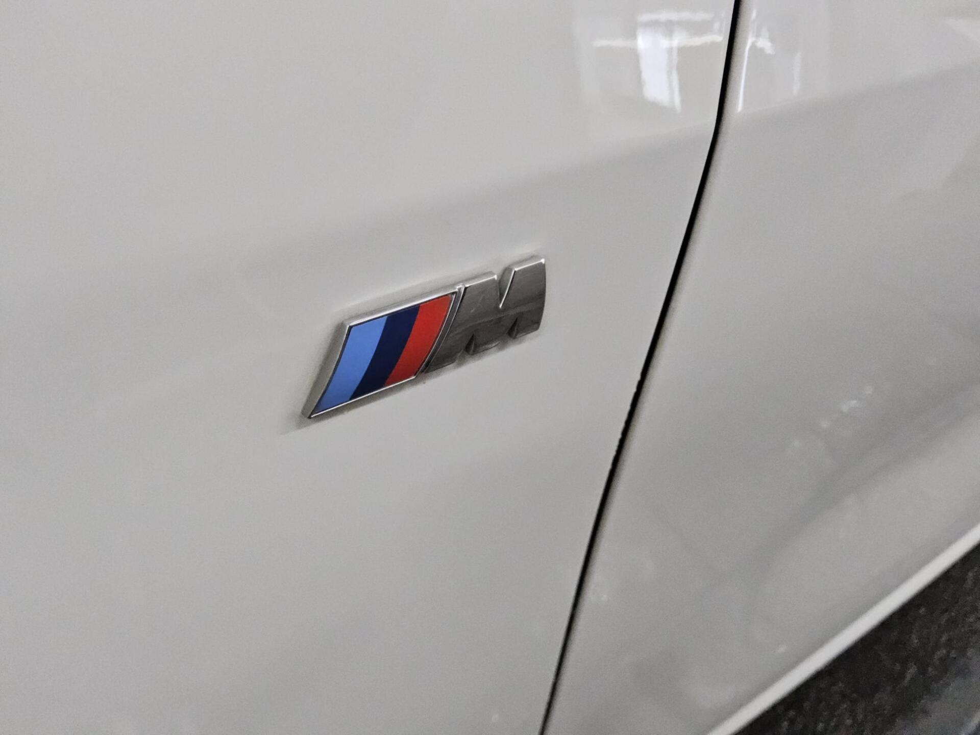 BMW 118dA M-Sport Navi LC Pro LED Kamera 12