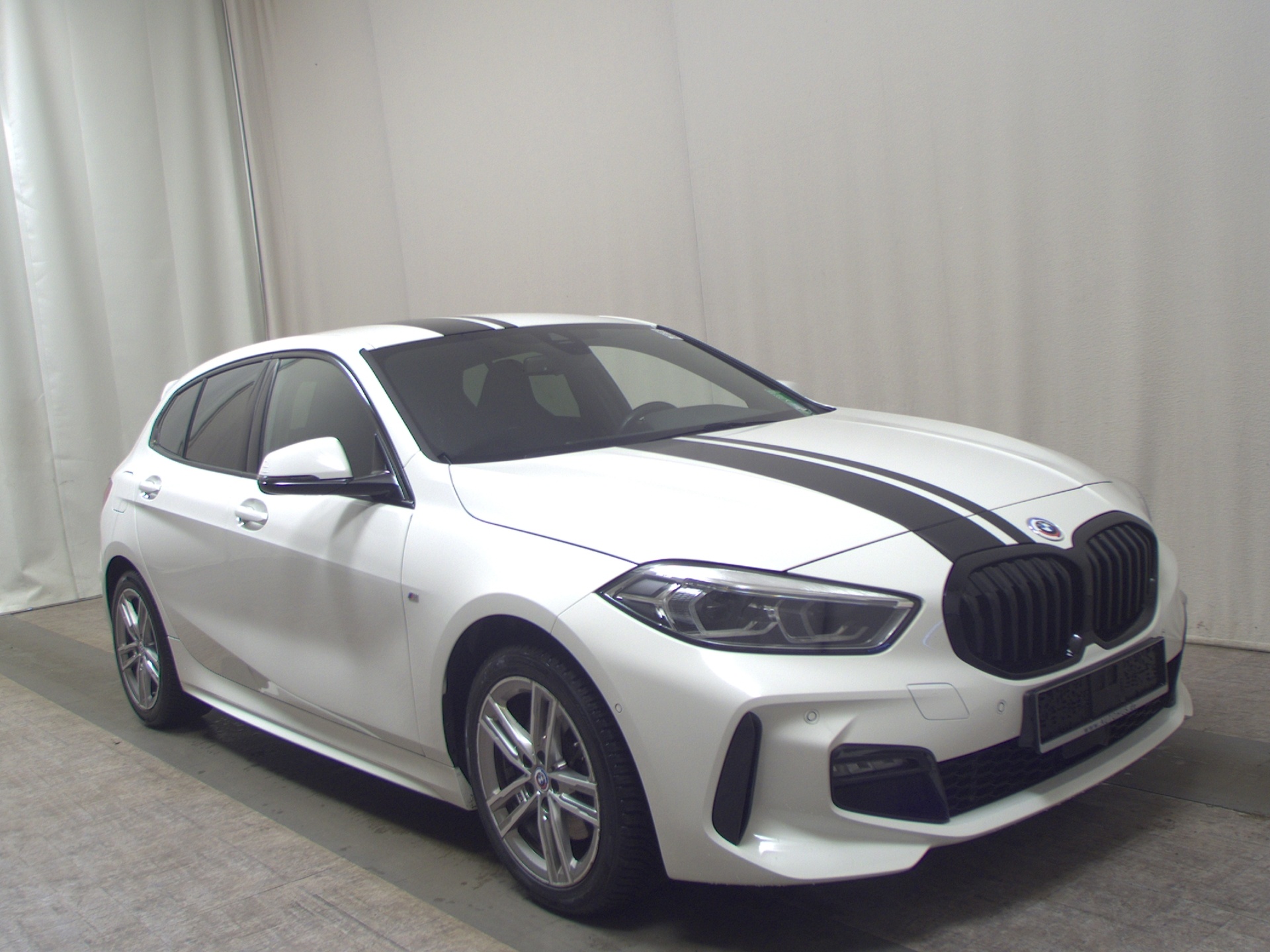 BMW 118dA M-Sport Navi LC Pro LED Kamera 3