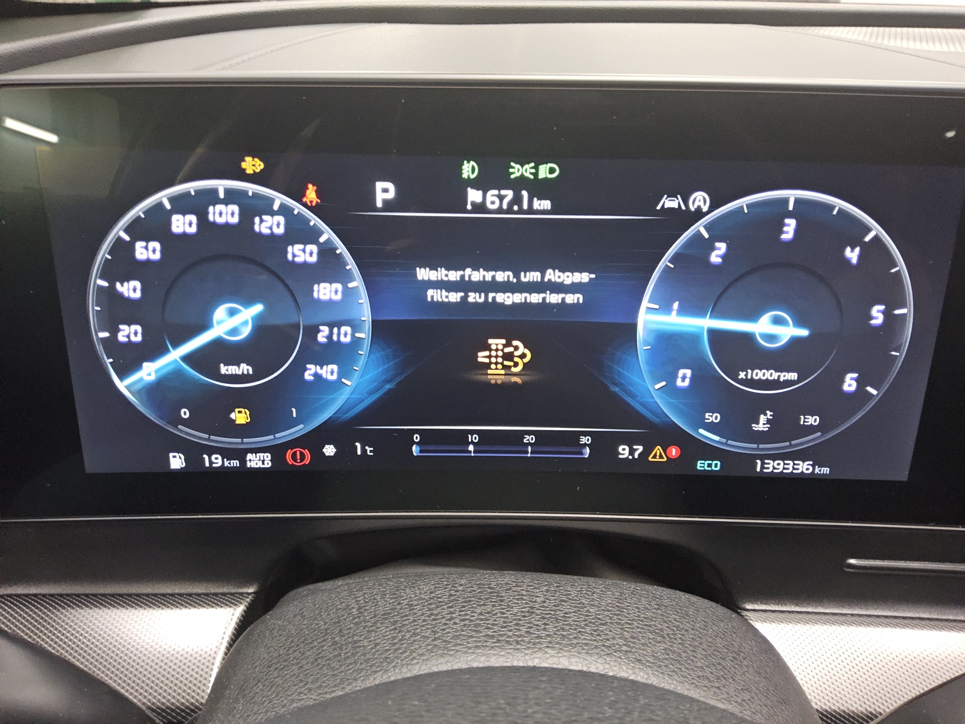 Kia Sportage 1.6 CRDI Spirit Navi LED Pano 360° ACC 8